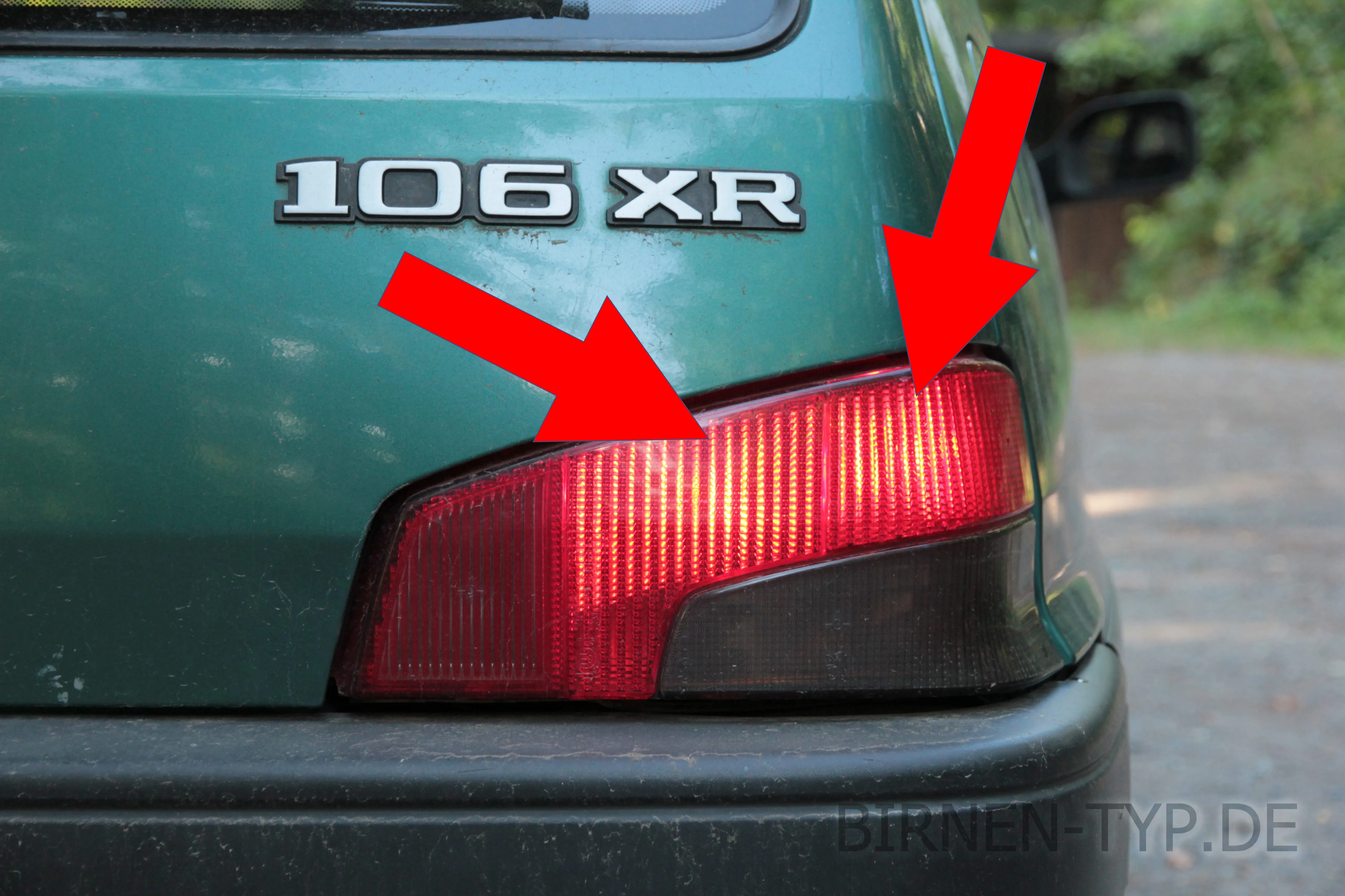 Schlusslicht des Peugeot 106