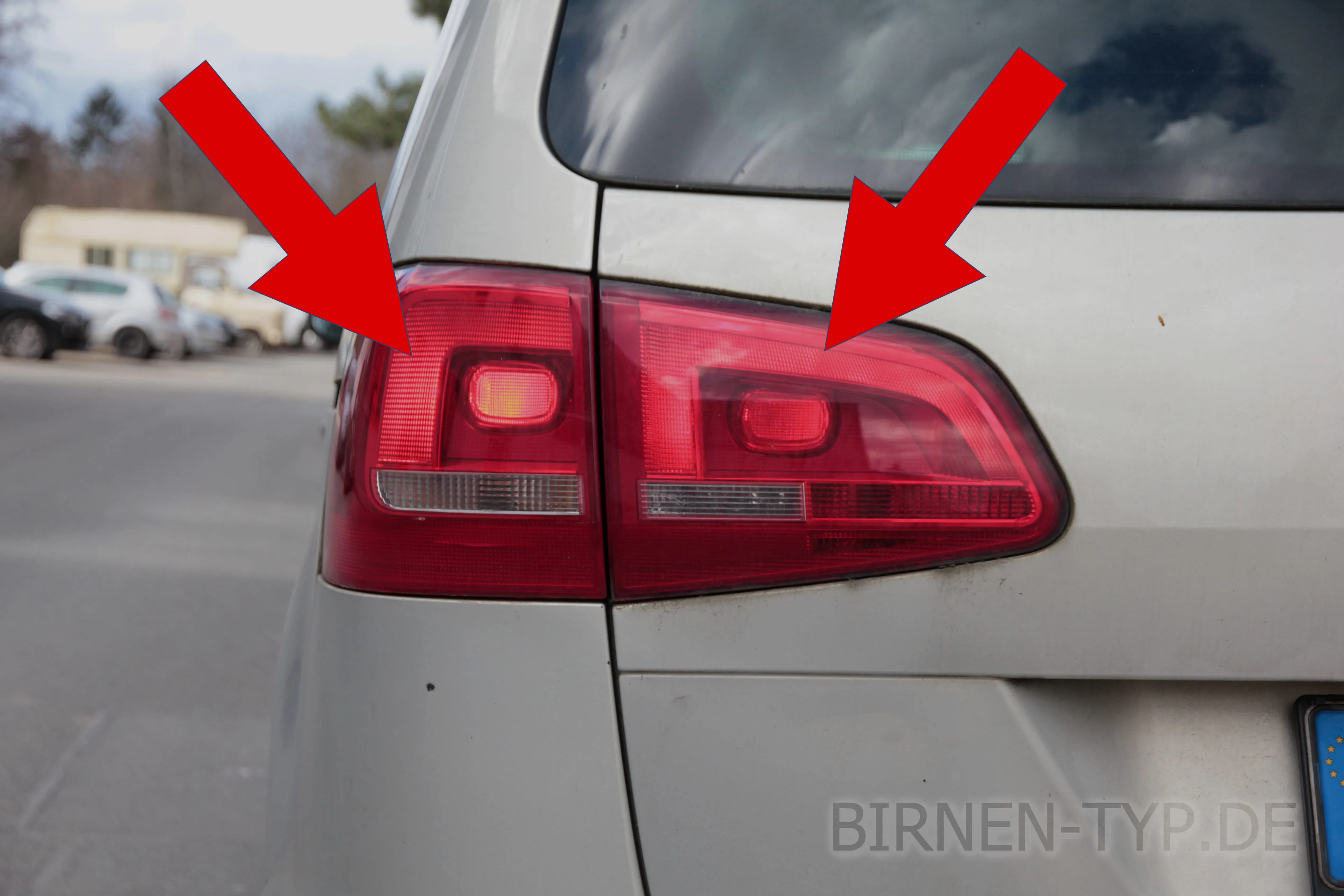 Schlusslicht des Seat Alhambra
