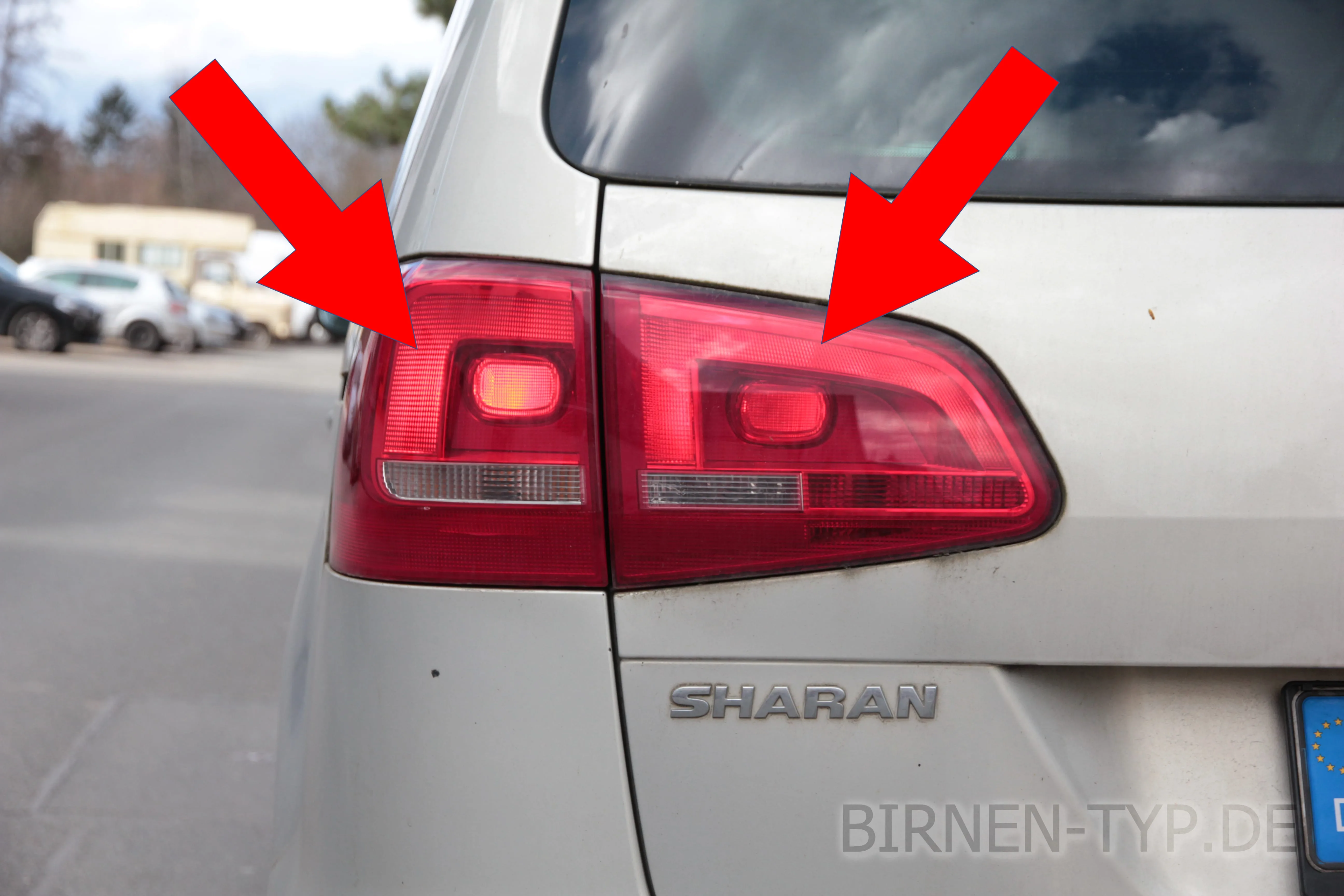 Schlusslicht des VW Sharan