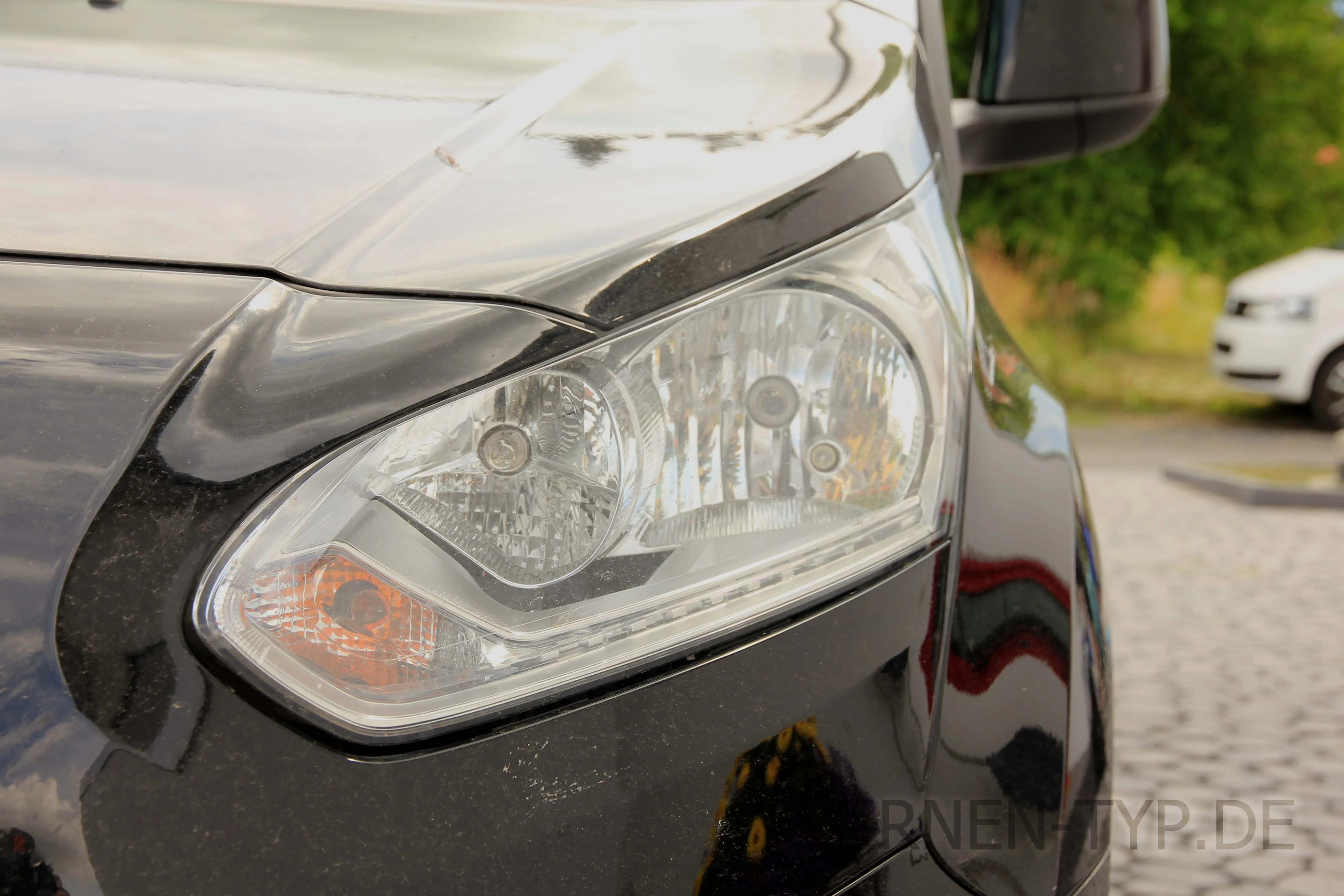 So sieht der Scheinwerfer des Ford Tourneo Connect 2 aus
