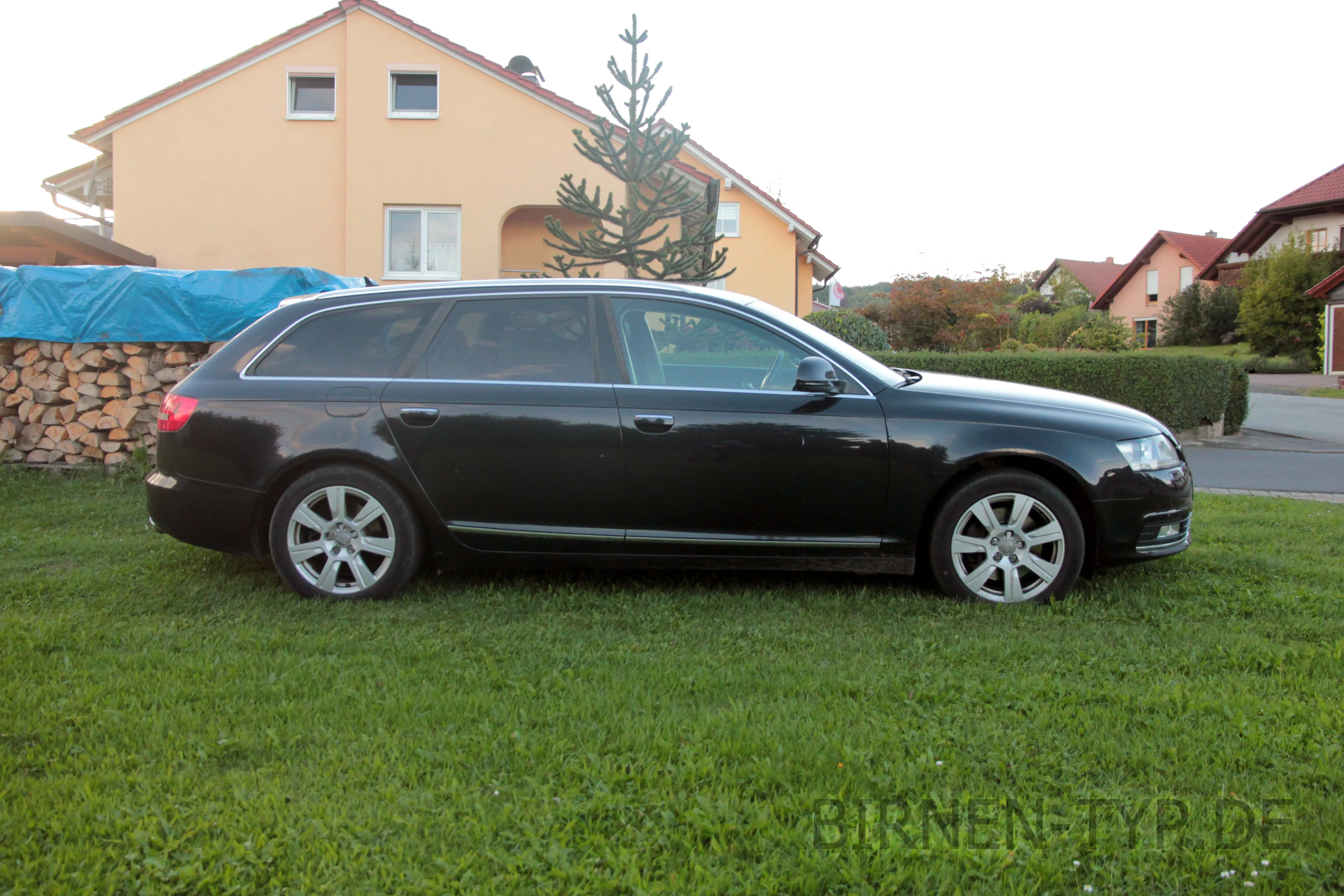 Seitenansicht (Beifahrerseite) des Audi A6 3. Gen als Avant / Kombi, Allroad quattro