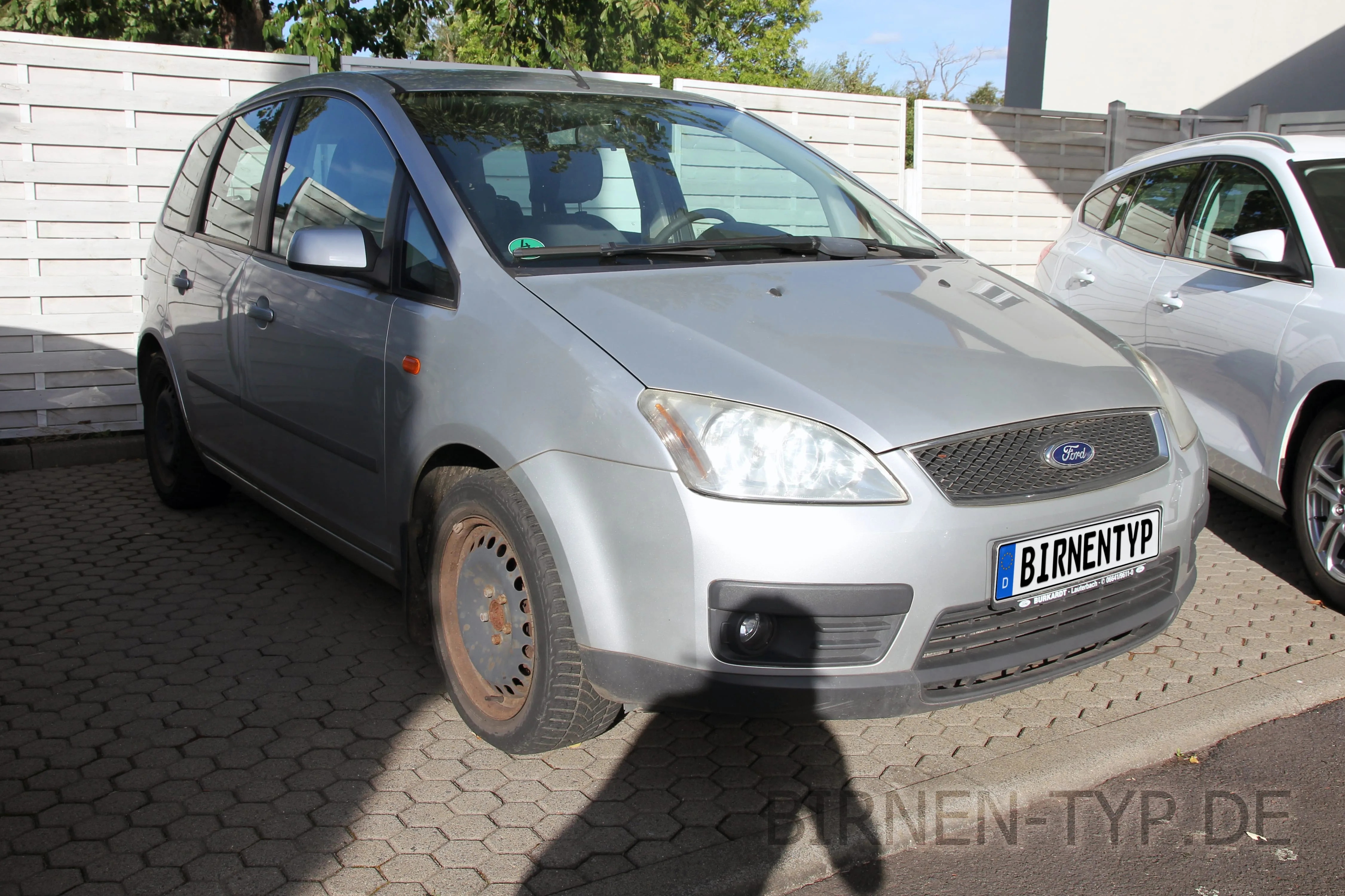 Beifahrerseite (rechts) des Ford C-Max MK1