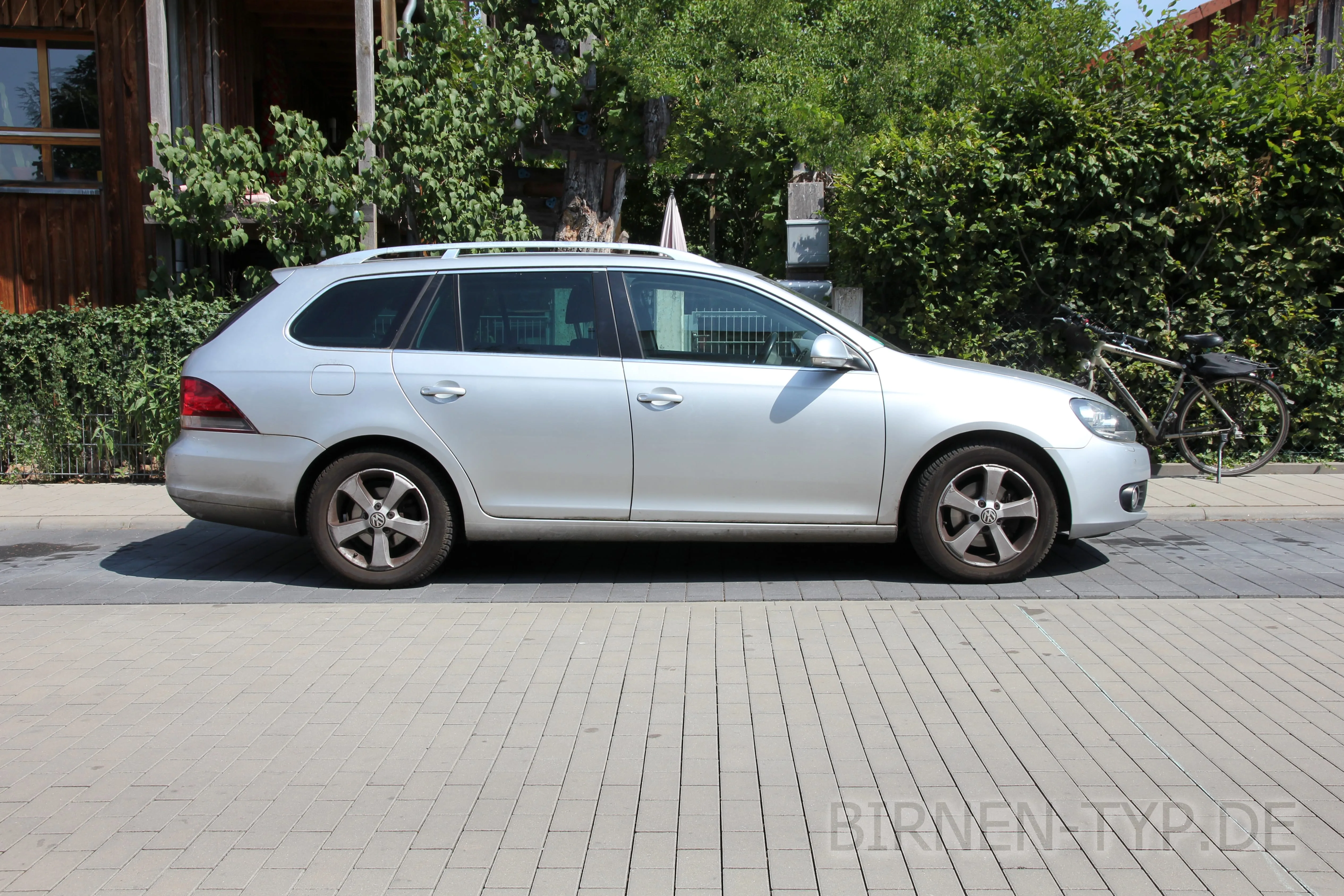 Beifahrerseite (rechts) des VW Golf 6 Variant / Kombi