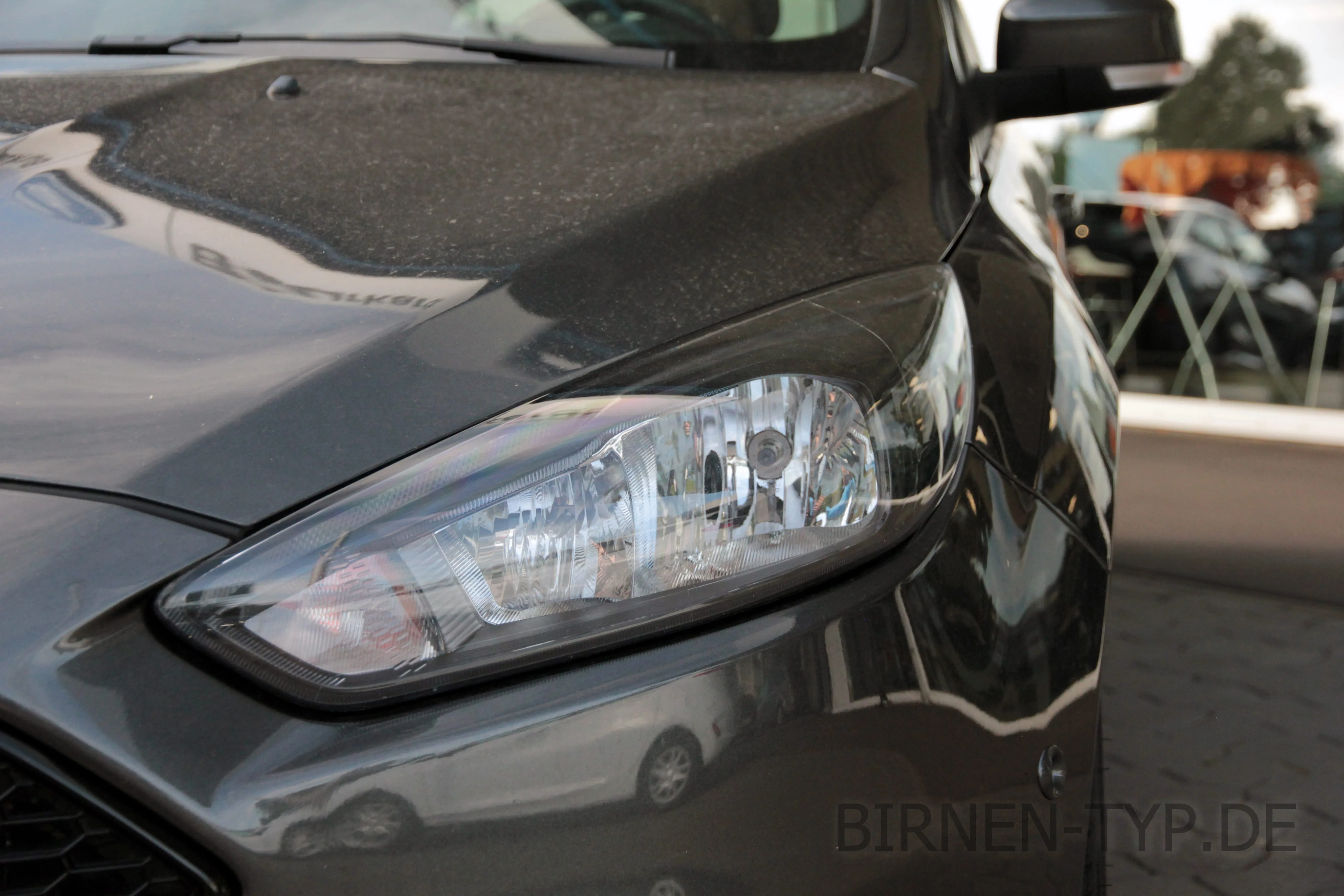 So sieht der Scheinwerfer des Ford Focus MK3 aus