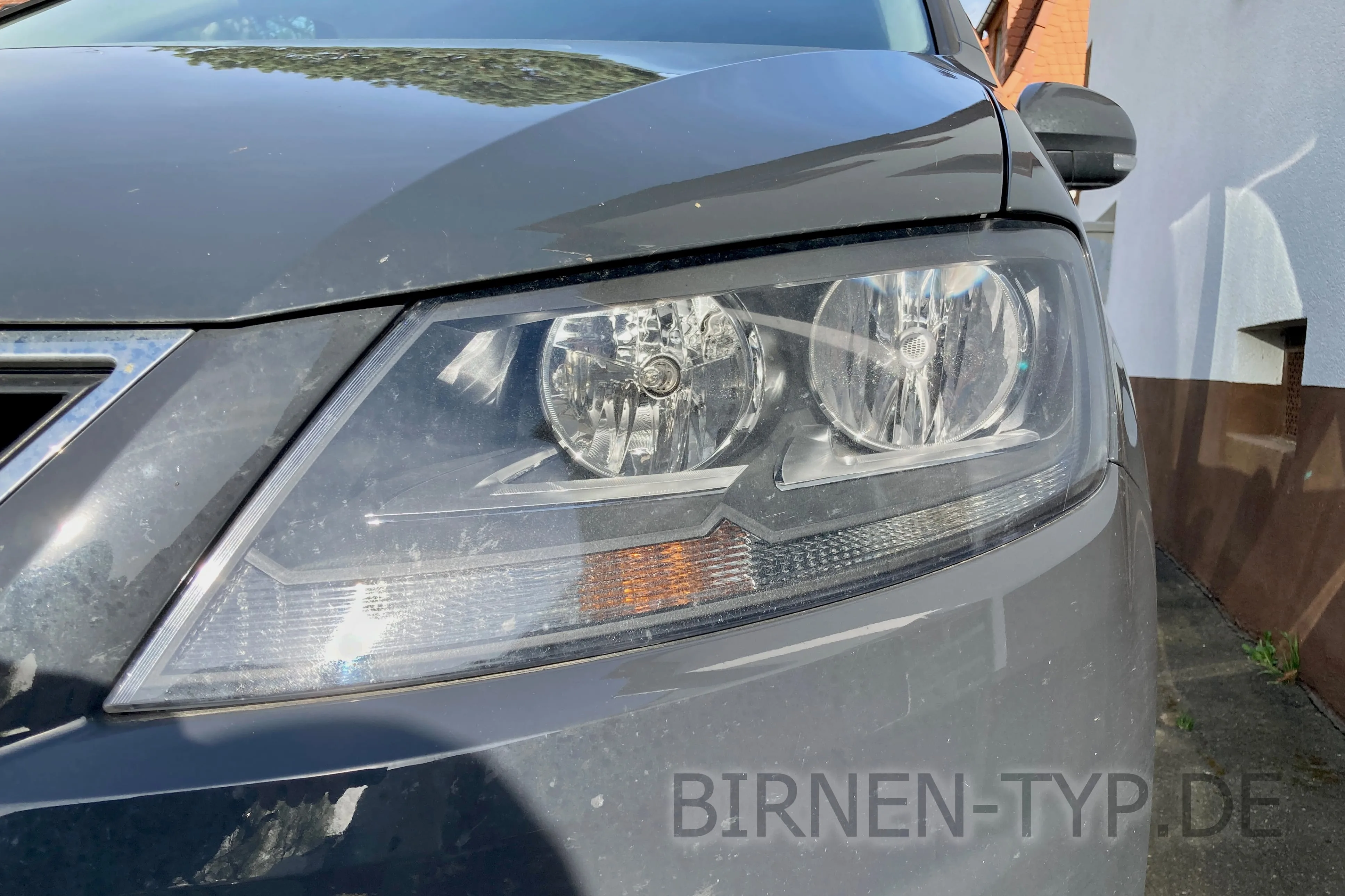 So sieht der Scheinwerfer des Seat Alhambra aus