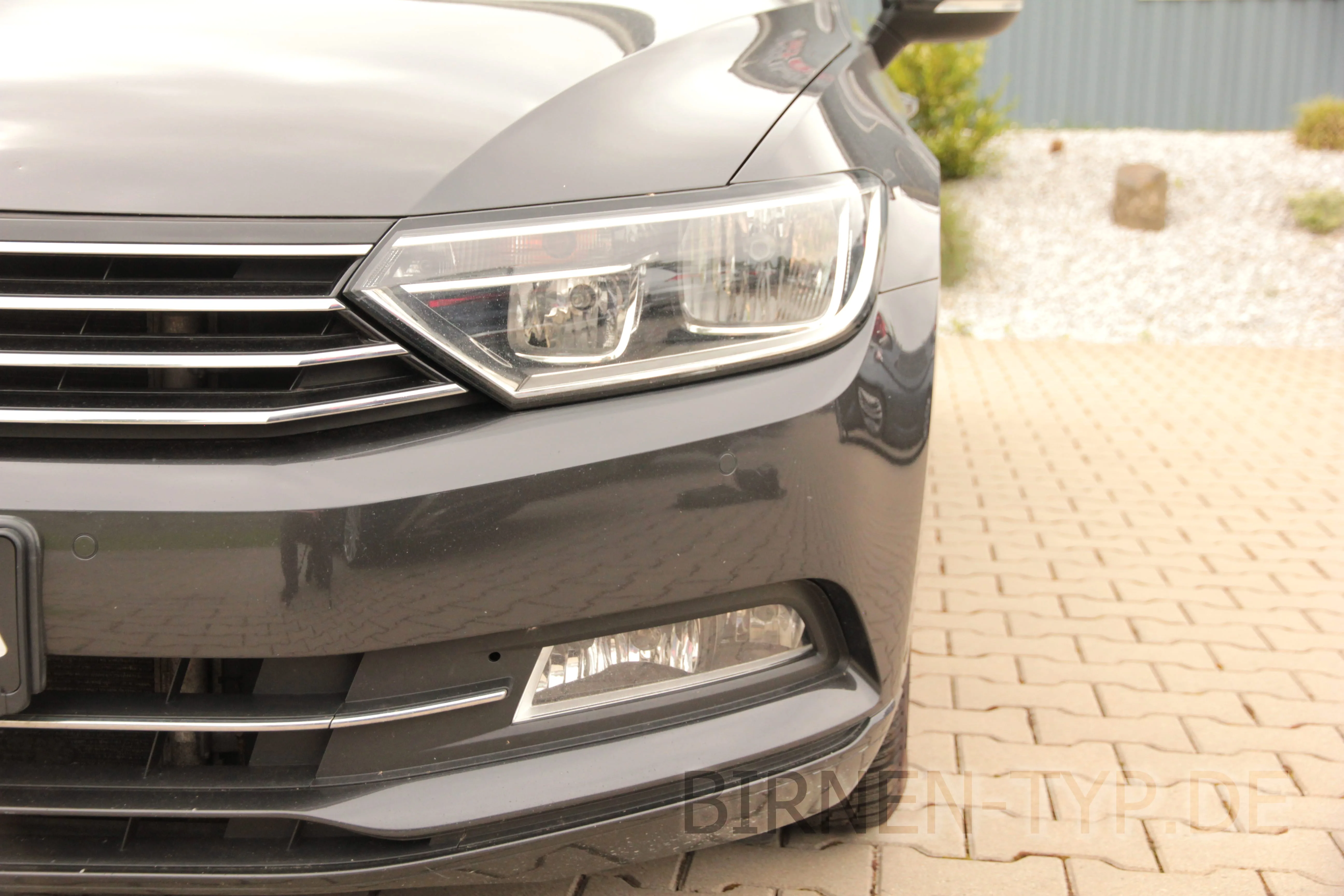 So sieht der Scheinwerfer des VW Passat 8. Gen aus