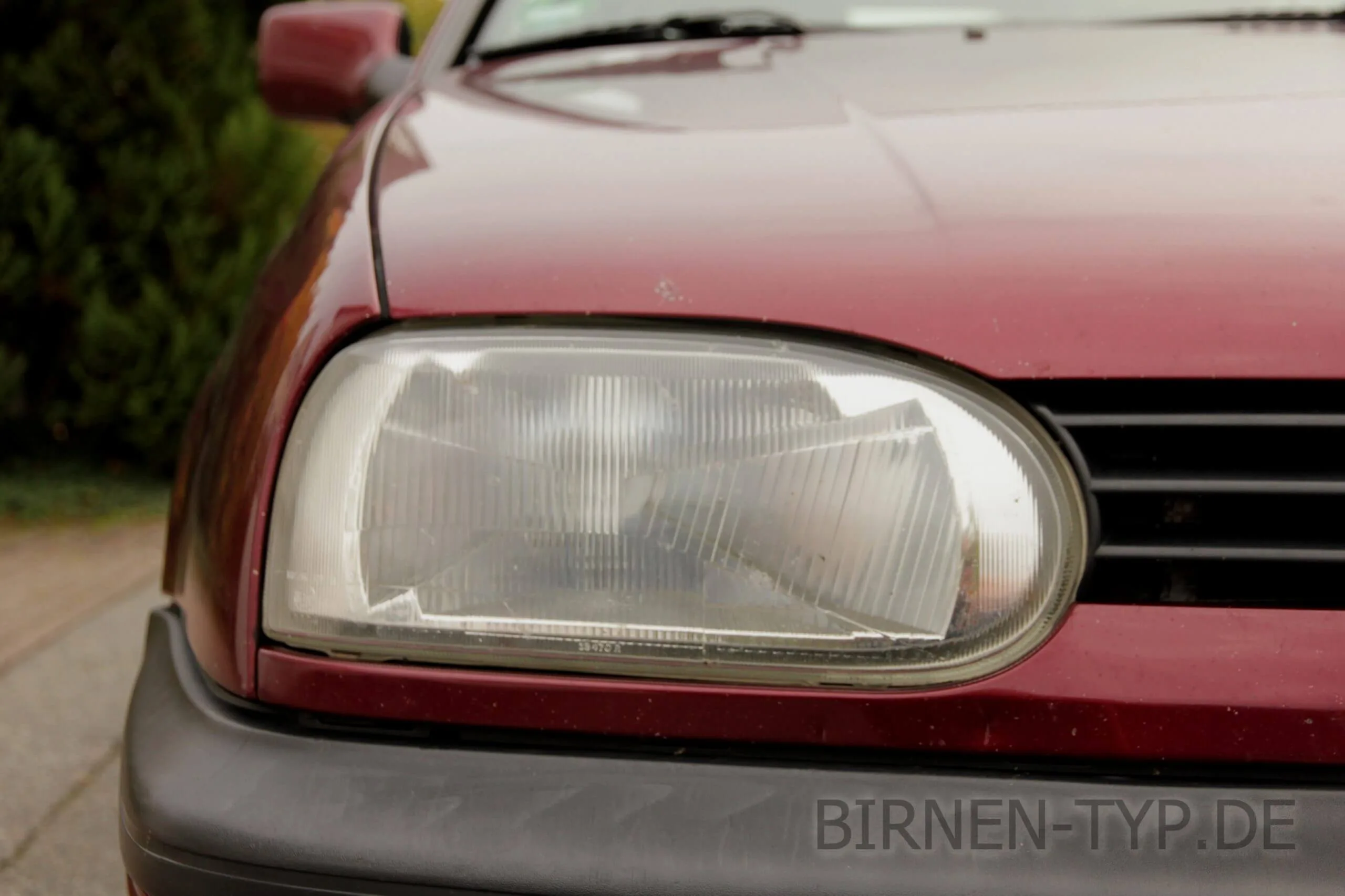 So sieht der Scheinwerfer des VW Golf 3 aus