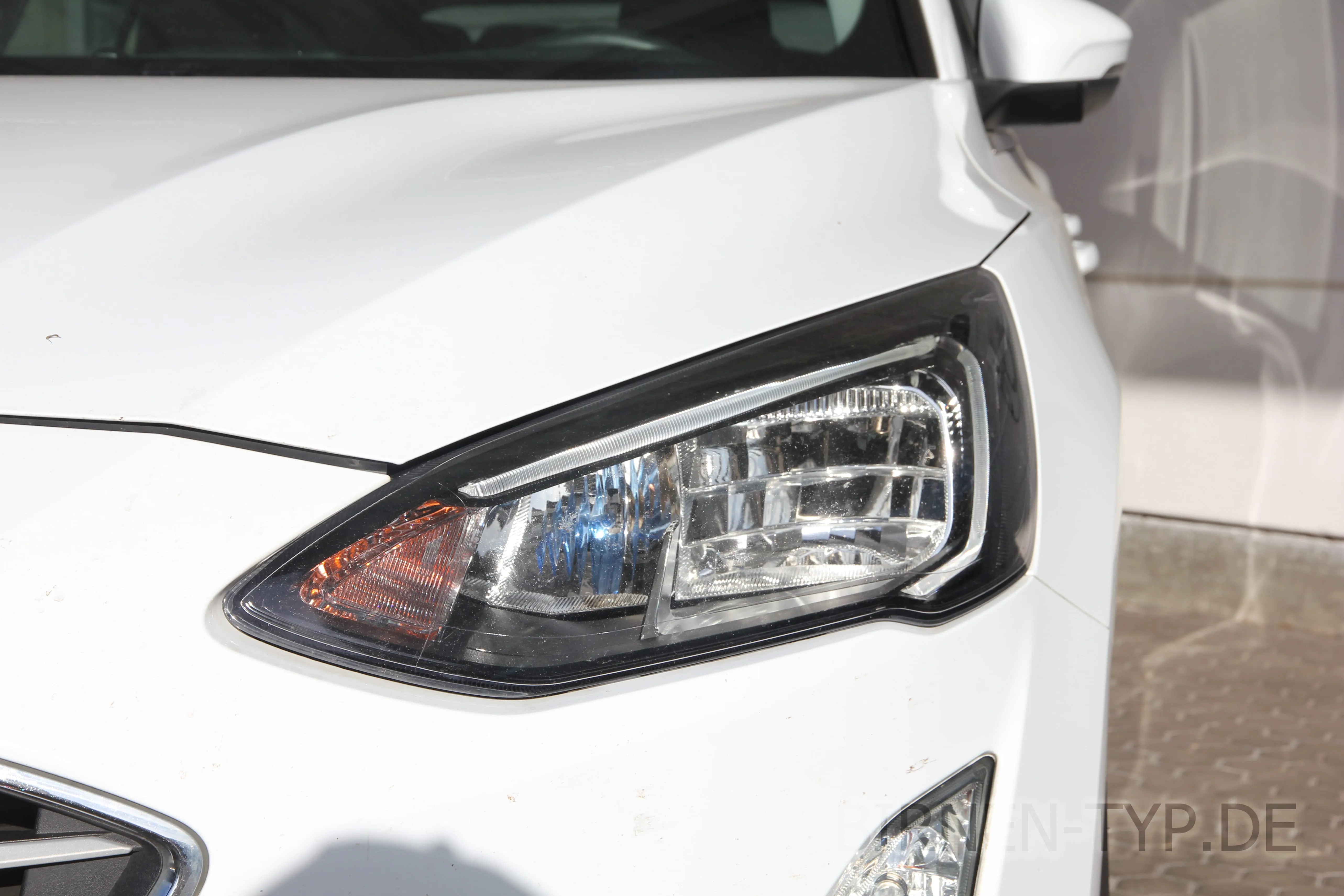 So sieht der Scheinwerfer des Ford Focus MK4 aus
