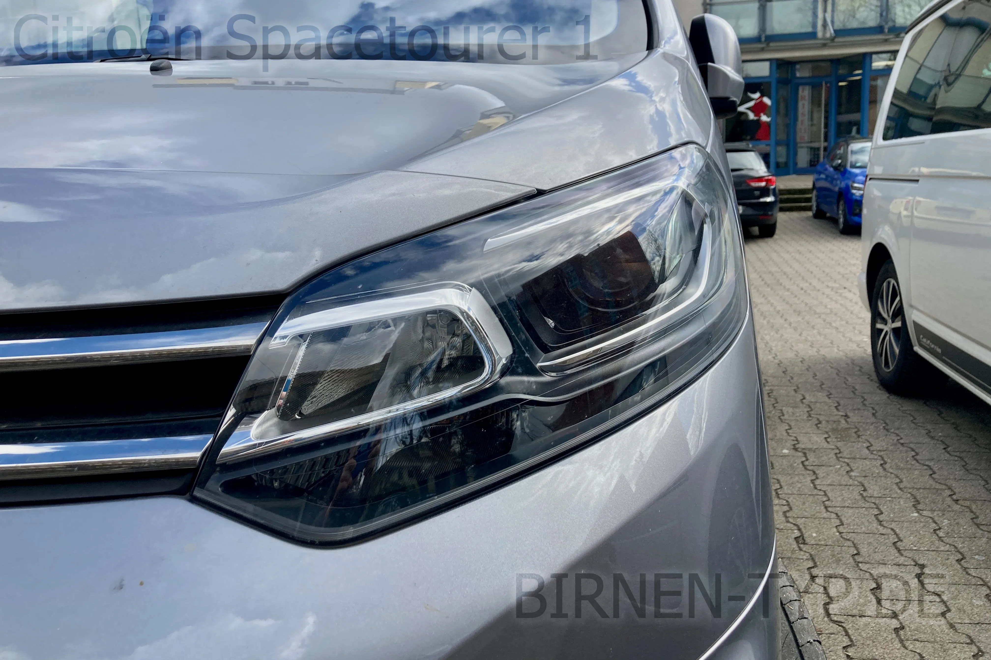 Abblendlicht des Toyota Proace Verso