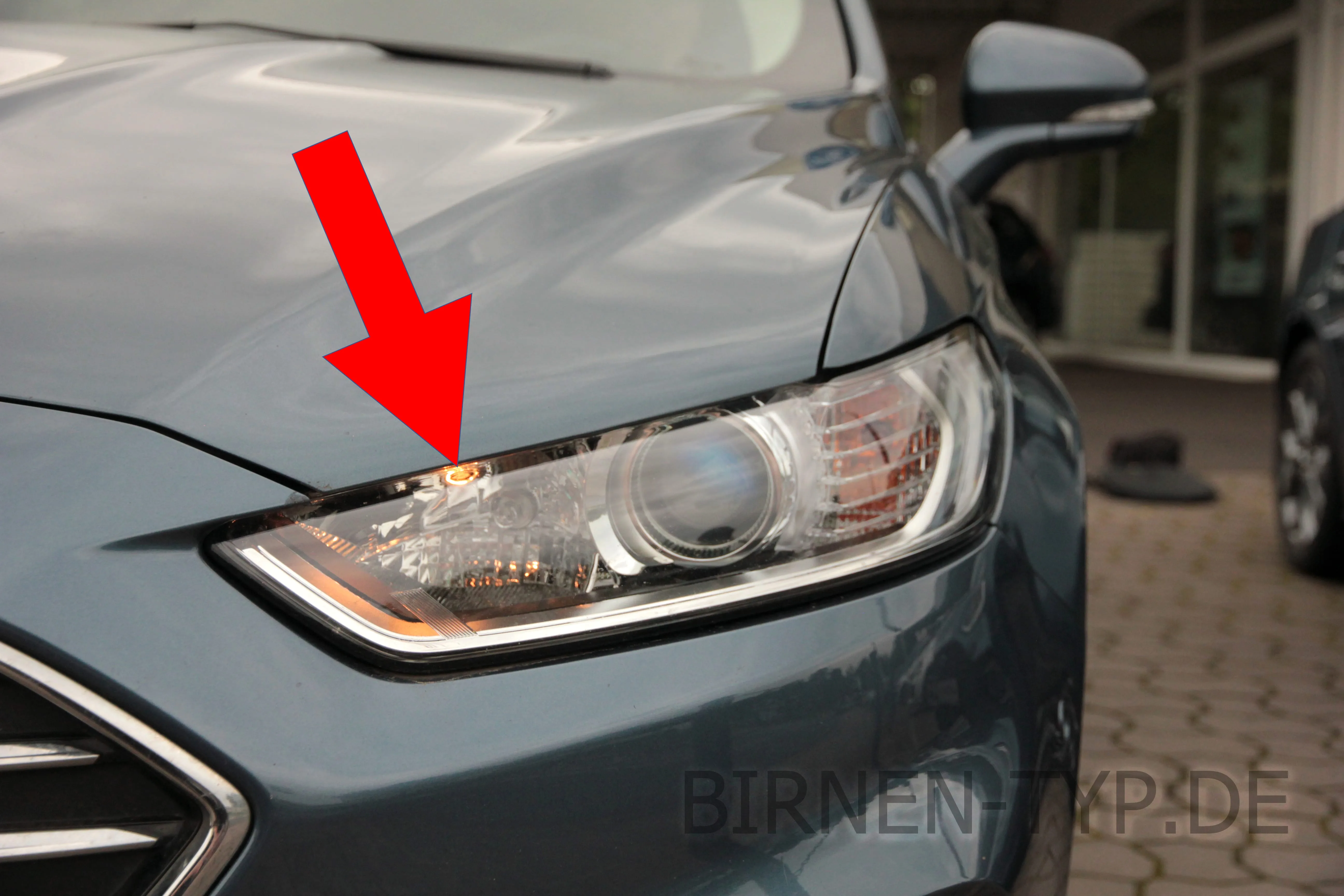 Standlicht des Ford Mondeo 5. Gen