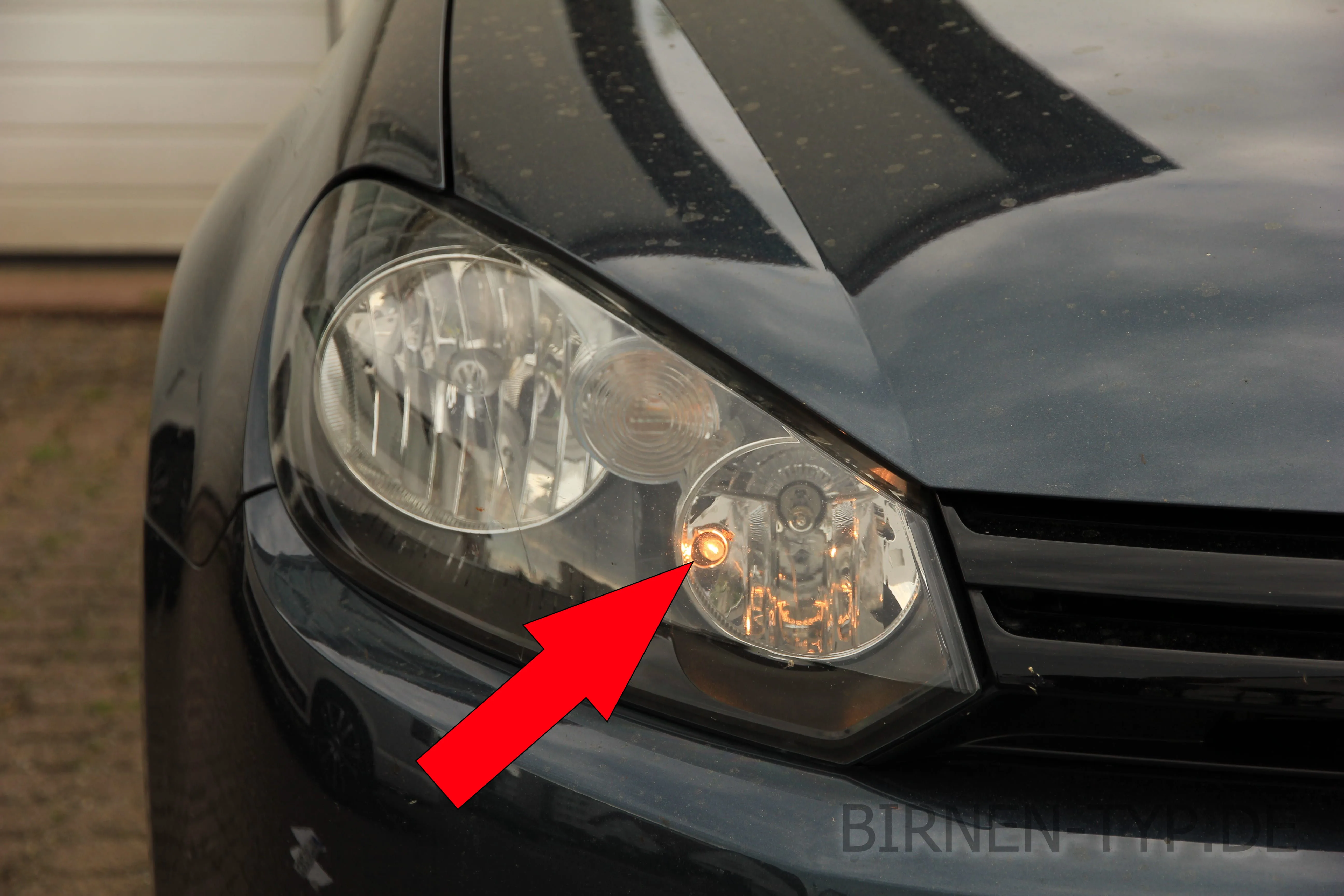Standlicht des VW Golf 6 — VALEO (E9 5813)