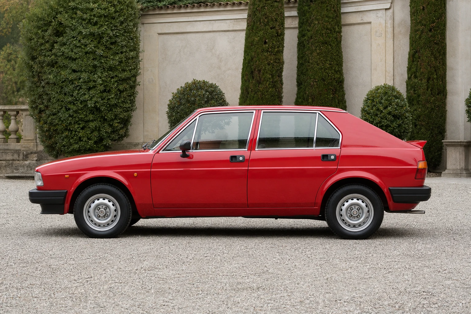 Seitenansicht (Fahrerseite) des Alfa Romeo Giulietta 2 als Limousine (mit KI erzeugt)