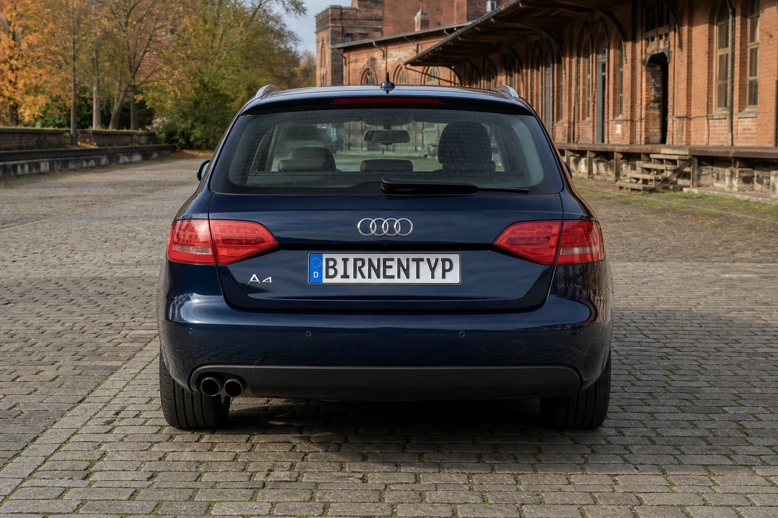 Heck-Ansicht des Audi A4 4. Gen (Avant / Kombi, Allroad quattro) (mit KI erzeugt)