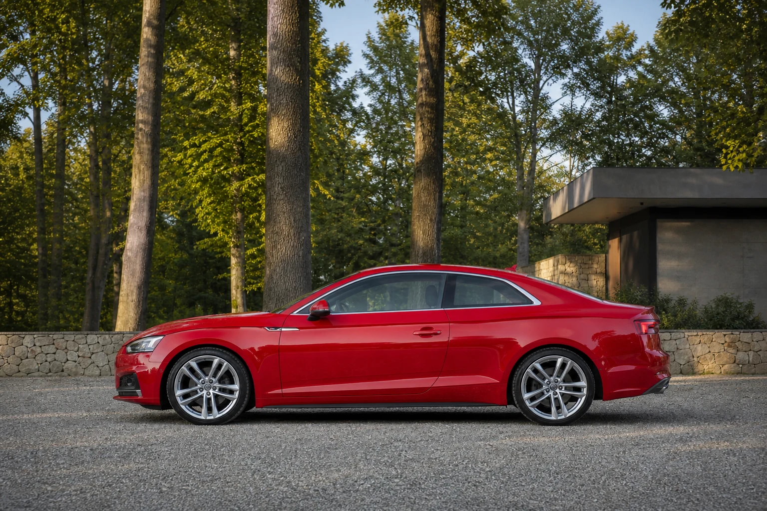 Seitenansicht (Fahrerseite) des Audi A5 2 als Coupé (mit KI erzeugt)