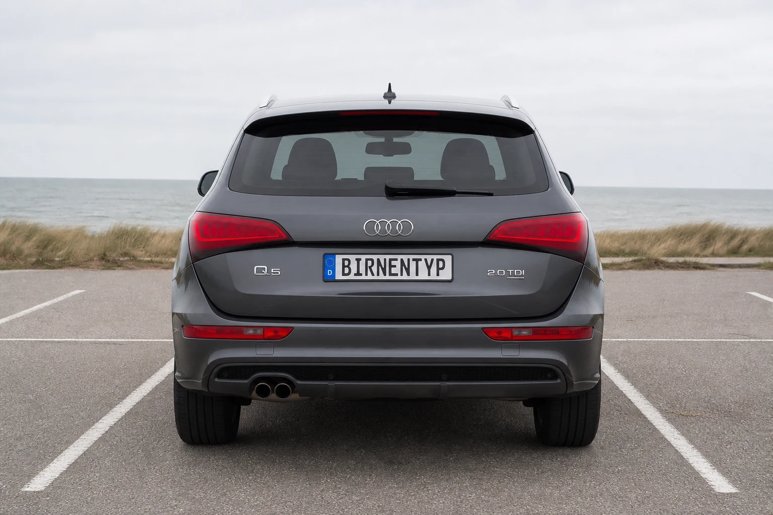 Heck-Ansicht des Audi Q5 1. Gen (mit KI erzeugt)