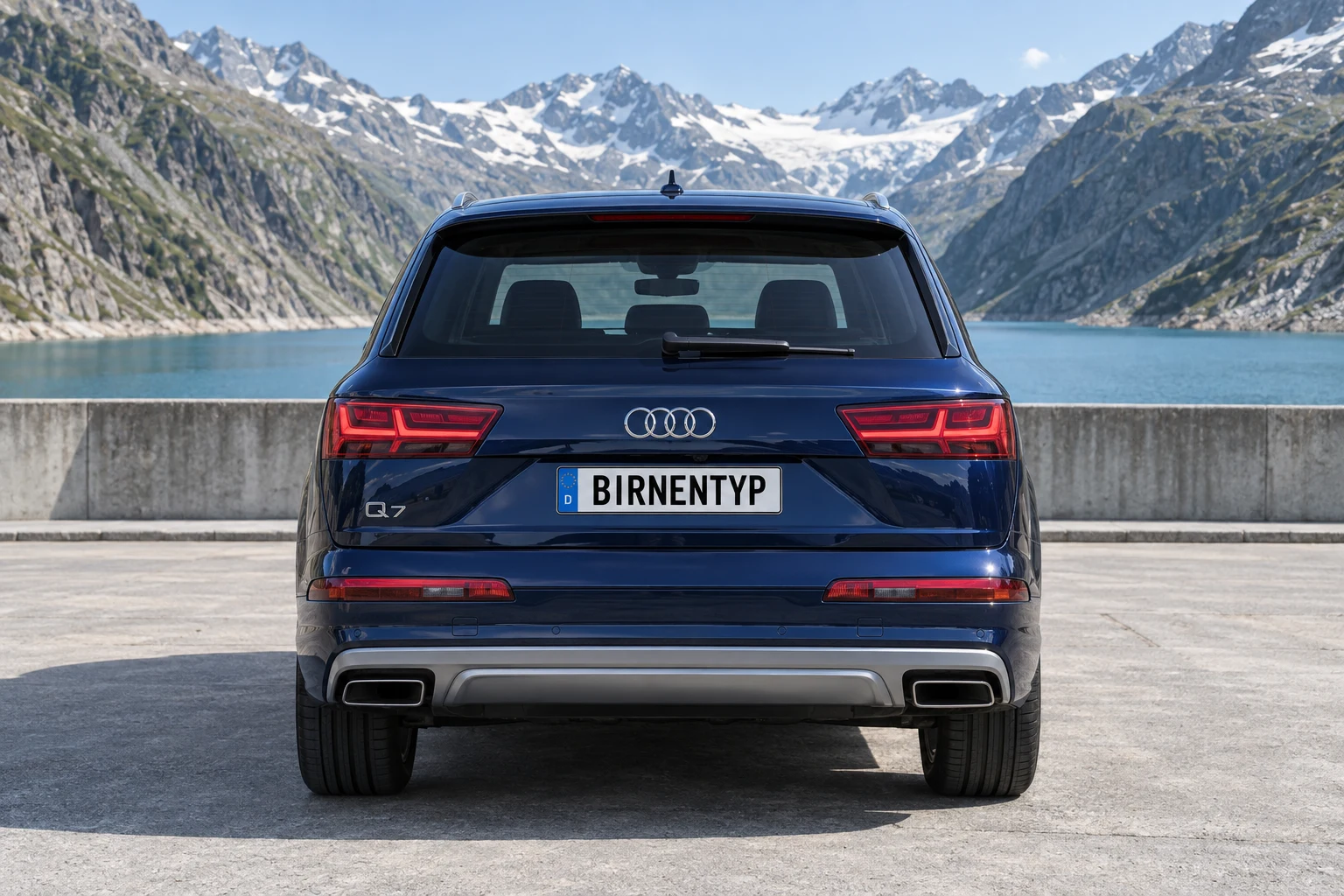Heck-Ansicht des Audi Q7 2 (mit KI erzeugt)