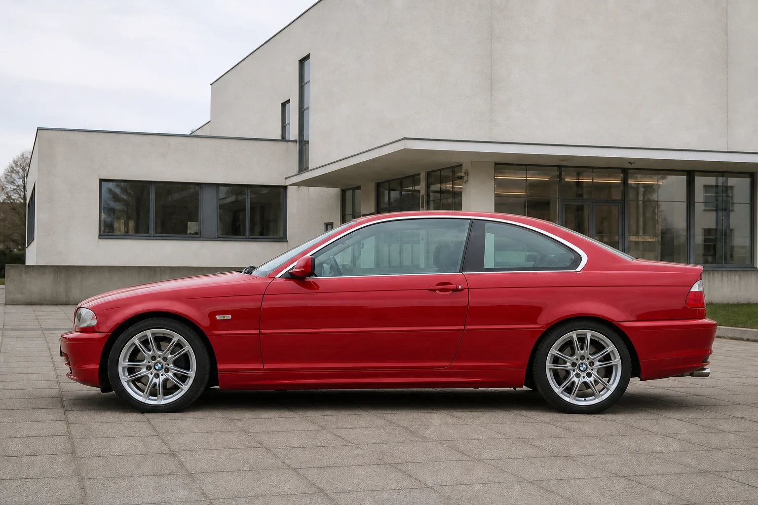 Seitenansicht (Fahrerseite) des BMW 3er 4. Gen als Coupé (mit KI erzeugt)