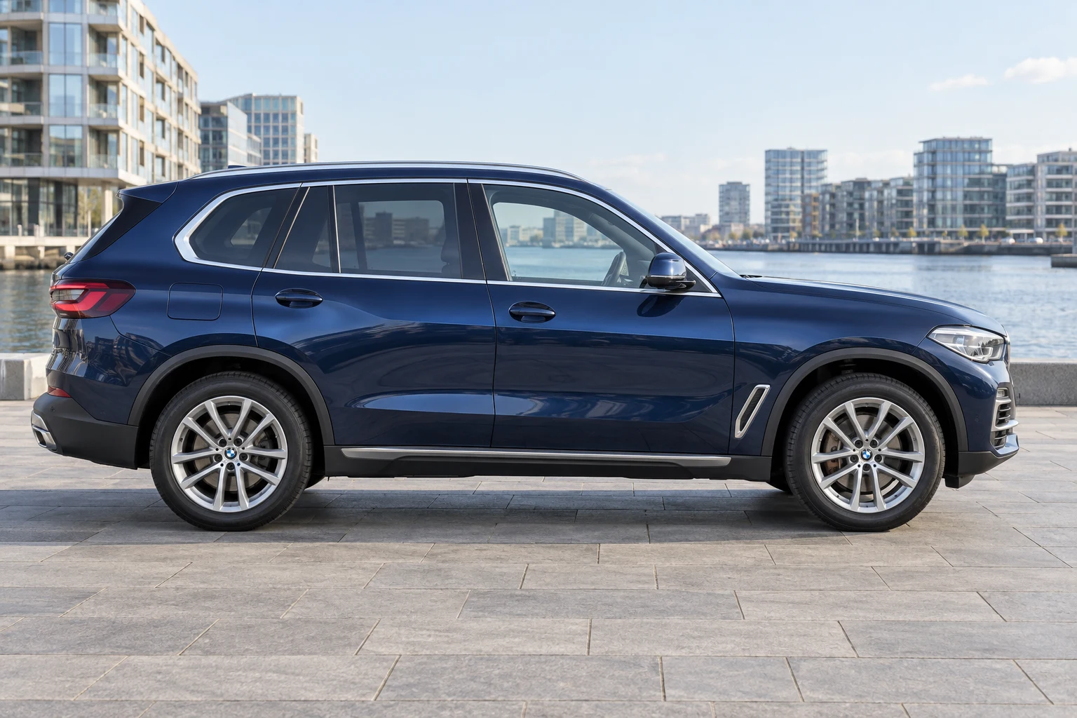 Heck-Ansicht des BMW X5 4 (mit KI erzeugt)