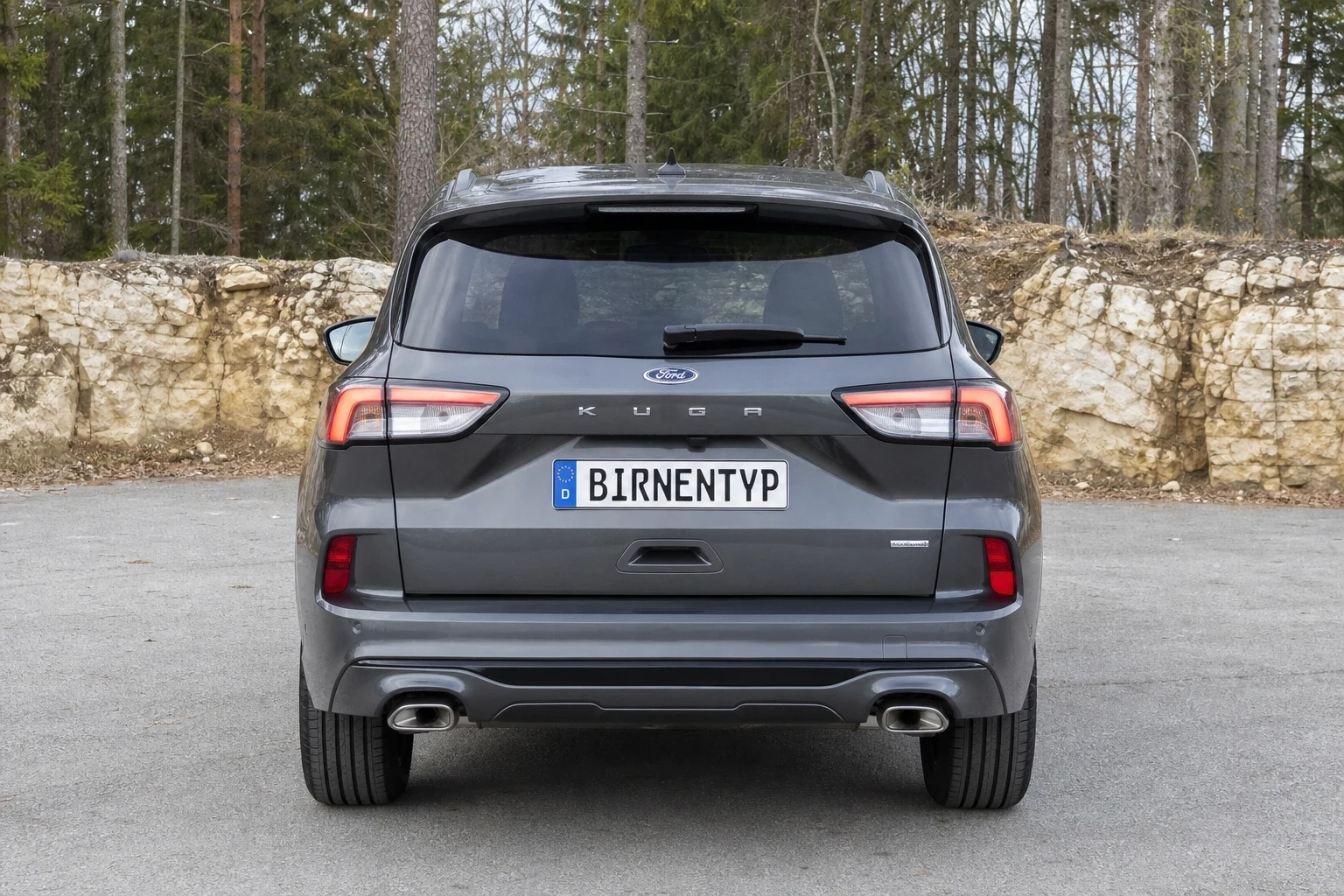 Heck-Ansicht des Ford Kuga 3. Gen (mit KI erzeugt)