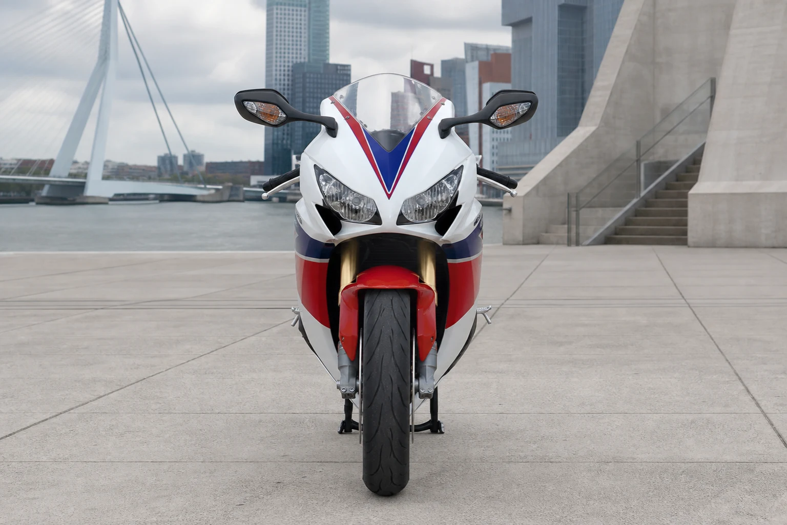 CBR-1000-RA (& -RR) (2011-2016) (mit KI erzeugt)