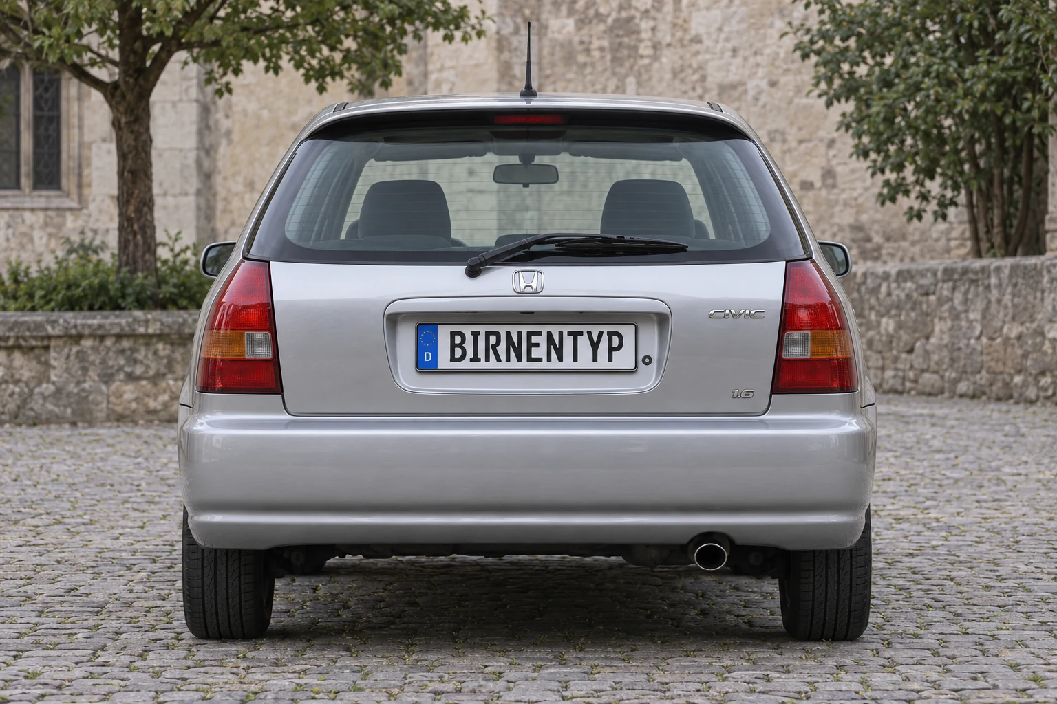 Heck-Ansicht des Honda Civic 6 (mit KI erzeugt)