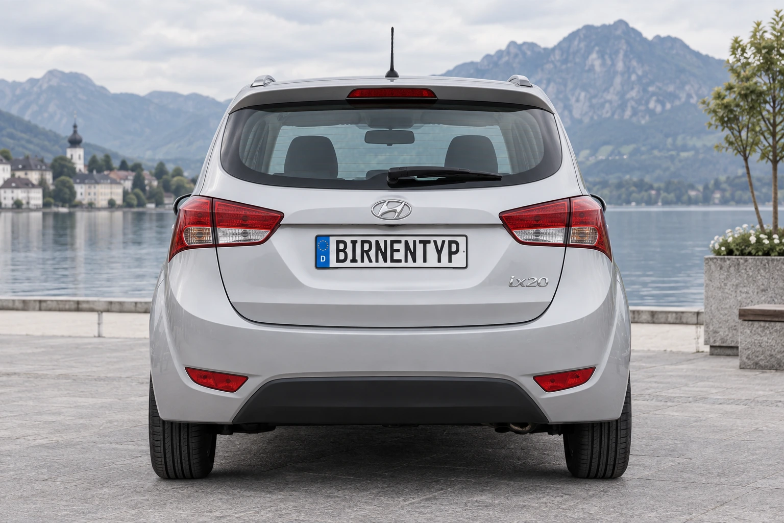 Heck-Ansicht des Hyundai ix20 1 (mit KI erzeugt)