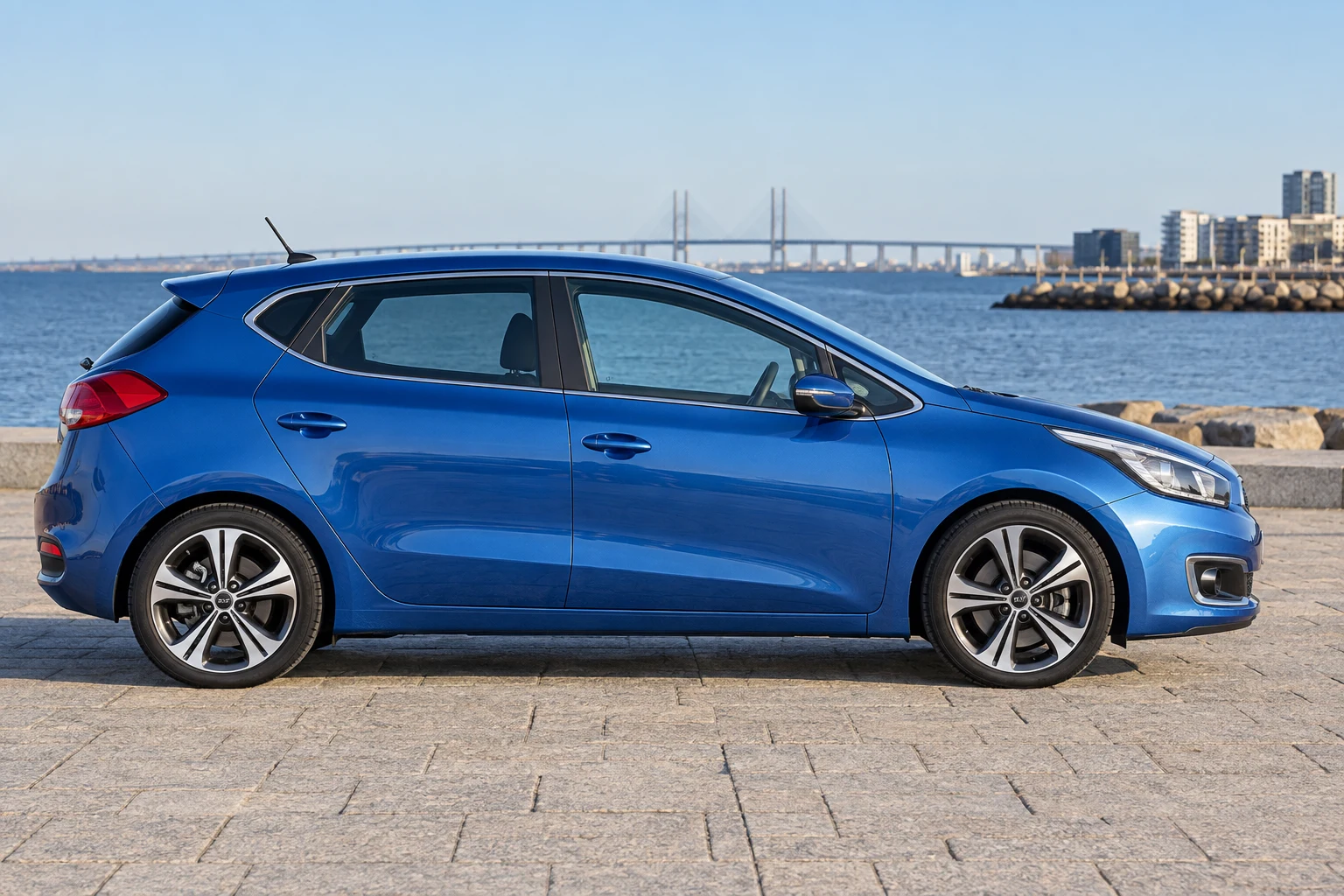 Heck-Ansicht des Kia Cee´d 2 (Schrägheck 5-Türer) (mit KI erzeugt)