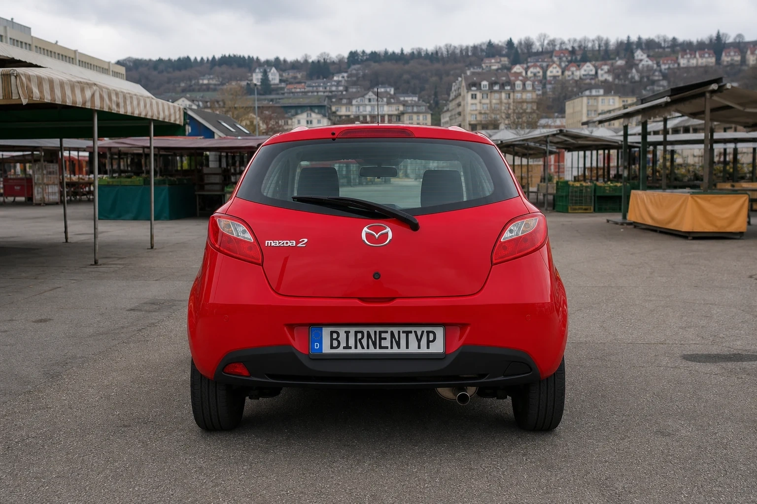 Heck-Ansicht des Mazda 2 2. Gen (mit KI erzeugt)
