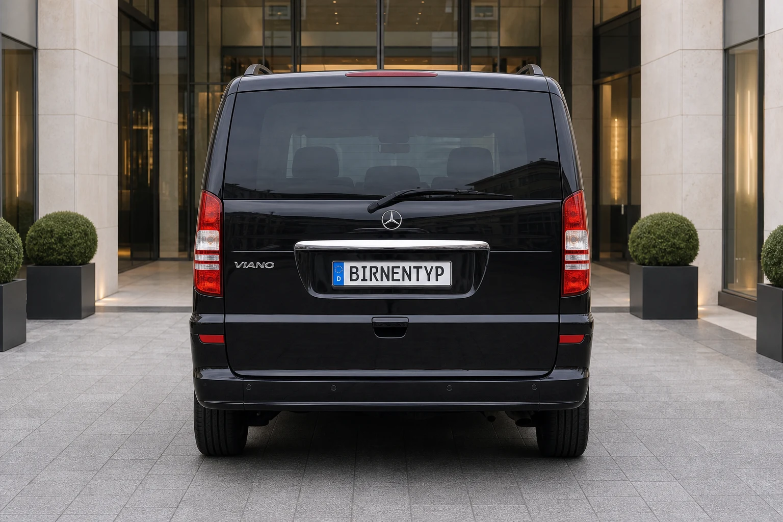 Heck-Ansicht des Mercedes-Benz Vito/V-Klasse/Viano/Marco Polo 2 (Viano Großraumlimousine (W639)) (mit KI erzeugt)