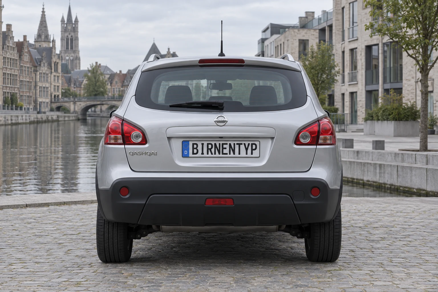 Heck-Ansicht des Nissan Qashqai 1 (mit KI erzeugt)