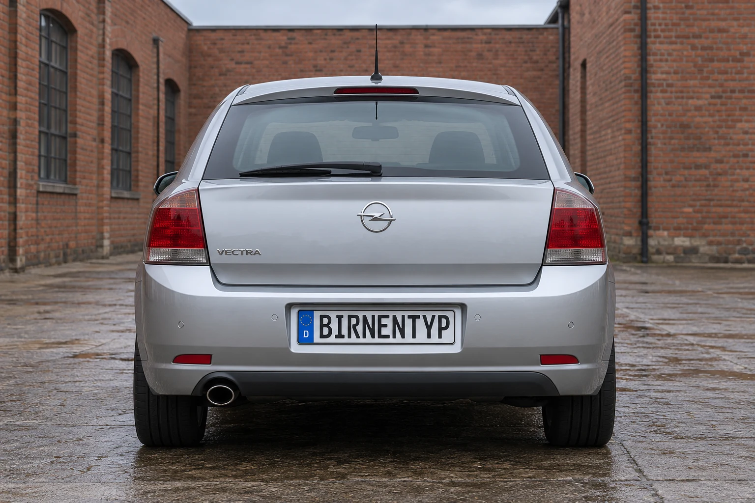 Heck-Ansicht des Opel Vectra C (GTS (Schrägheck 5-türig)) (mit KI erzeugt)