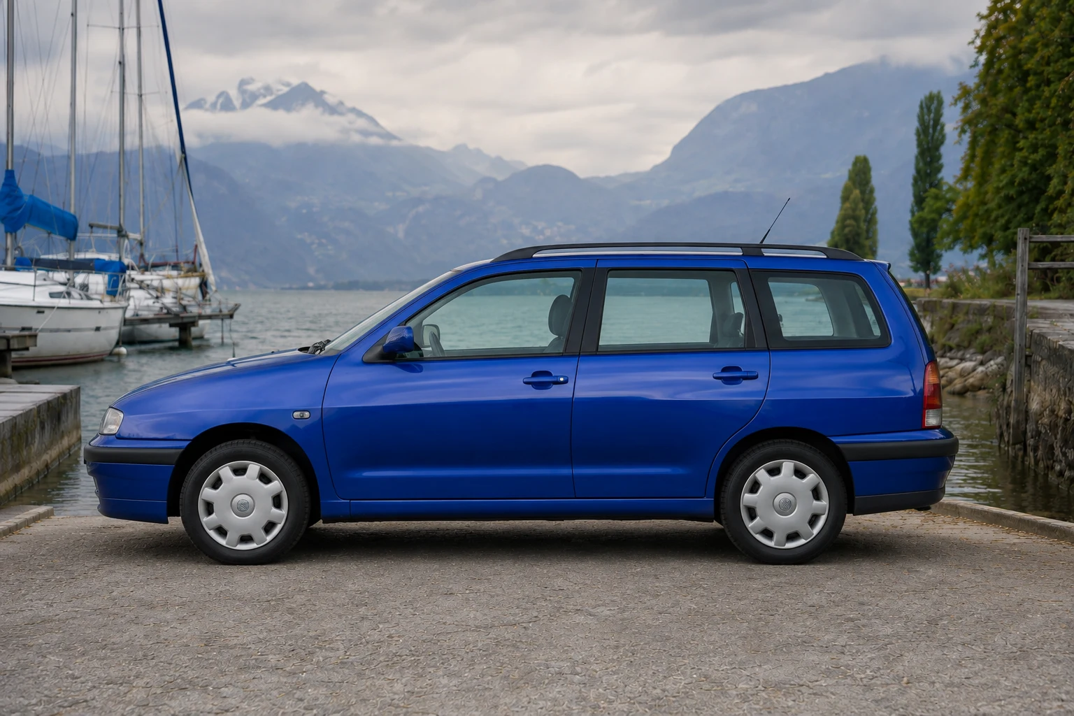 Seitenansicht (Fahrerseite) des Seat Cordoba 2 als Kombi (Cordoba Vario) (mit KI erzeugt)