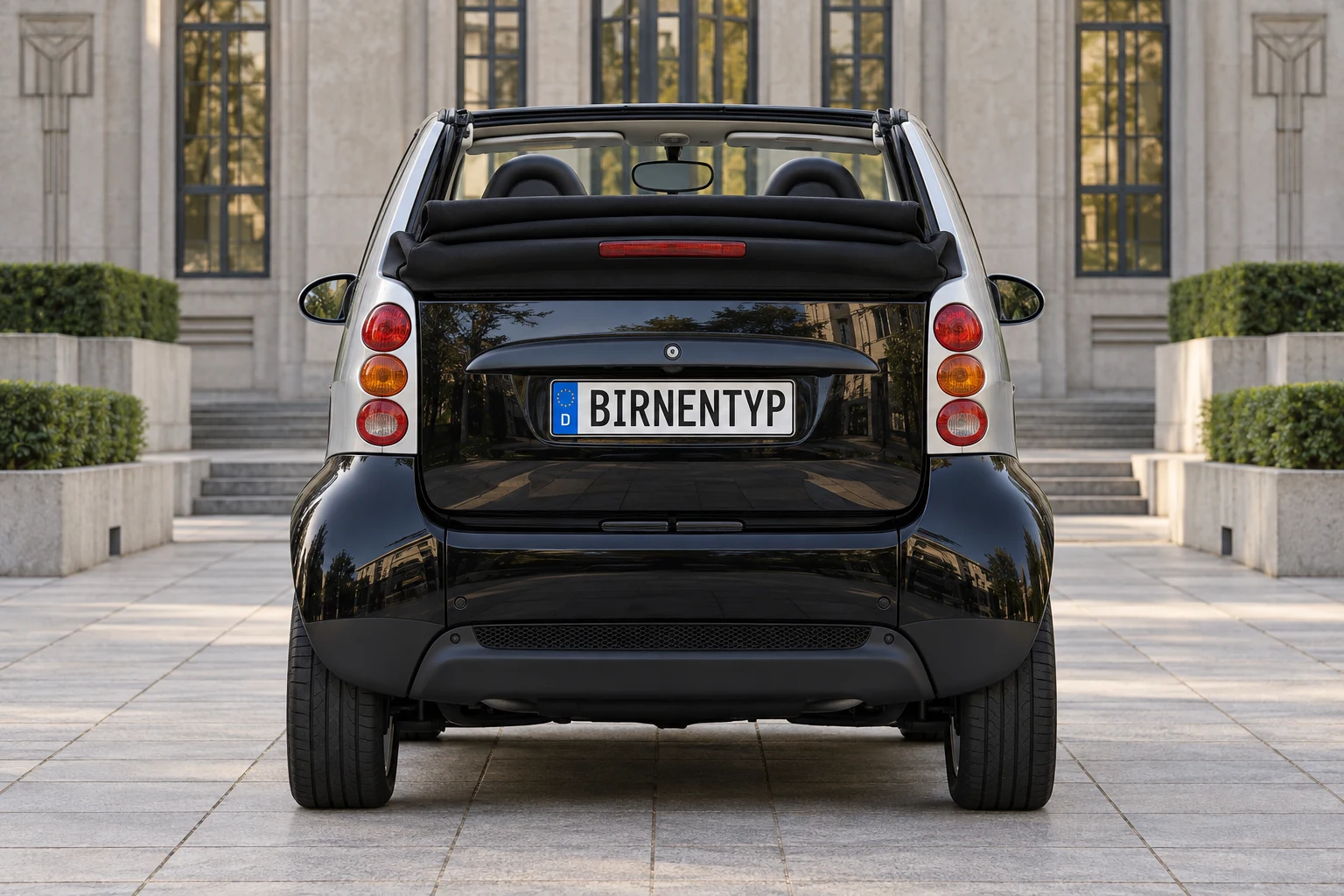 Heck-Ansicht des Smart ForTwo 1 (Cabriolet) (mit KI erzeugt)