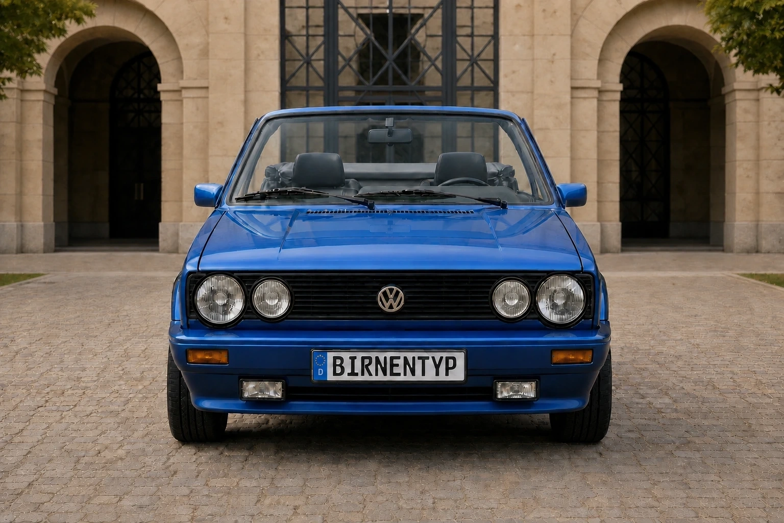 Frontansicht des VW Golf 1 (Cabriolet Facelift (verkauft als "Golf 2 Cabrio")) (mit KI erzeugt)