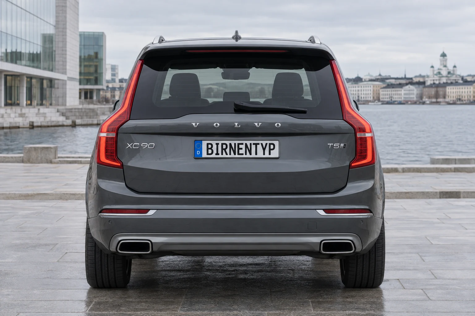 Heck-Ansicht des Volvo XC90 2 (mit KI erzeugt)