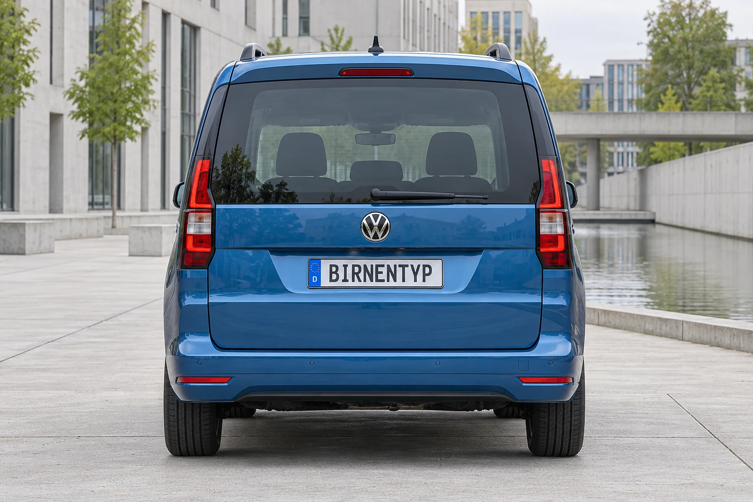 Heck-Ansicht des VW Caddy 5 (mit KI erzeugt)