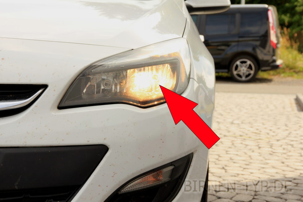 Opel Astra J Sports Tourer Heckwischer Wechseln Liste mit allen Birnen für den Opel Astra J (Typ: P10, 2010-2015