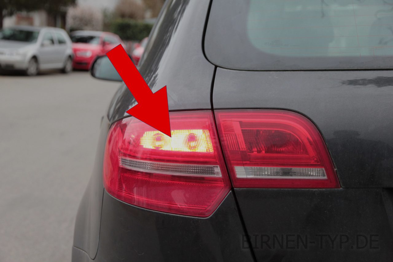Audi A3 8p Elektromechanische Lenkunterstützung Leuchtet Liste mit allen Birnen für den Audi A3 Sportback (2. Gen., Typ: 8PA