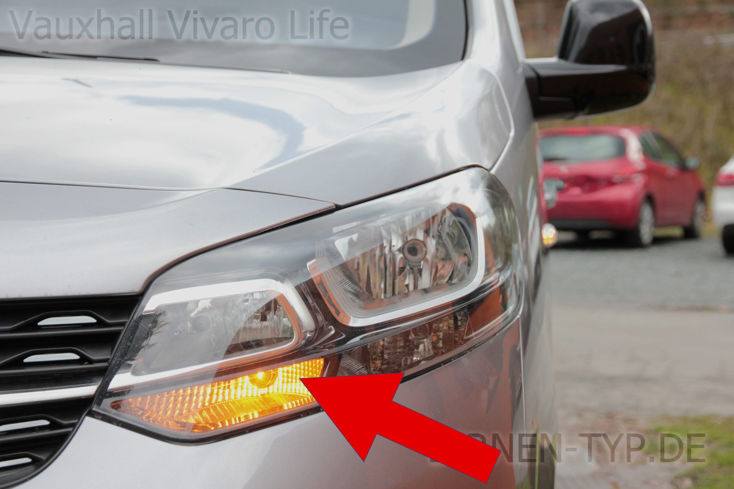 Die passende Blinker-Birne vorne links oder rechts im einen Halogen-Scheinwerfer des Vauxhall Vivaro Life 1 (2019-heute) ist diese PY21W )