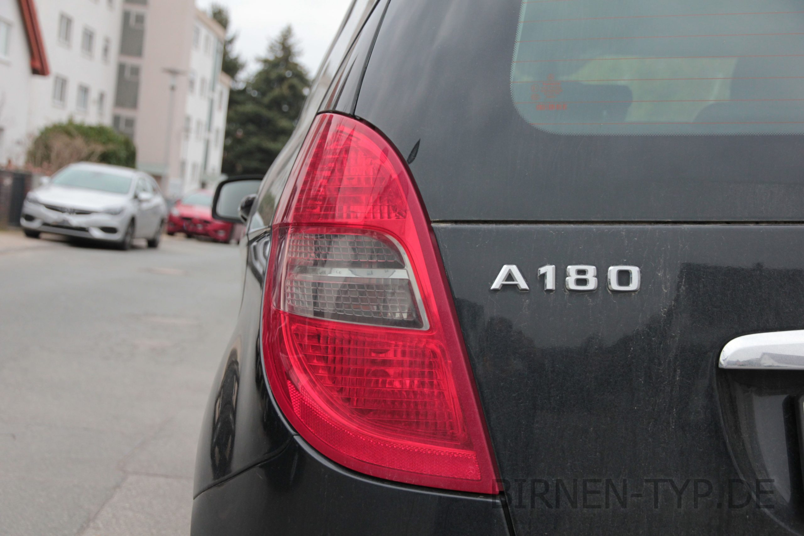 Dies ist die Rückleuchte mit Rücklicht des Mercedes Benz A-Klasse 2 W169