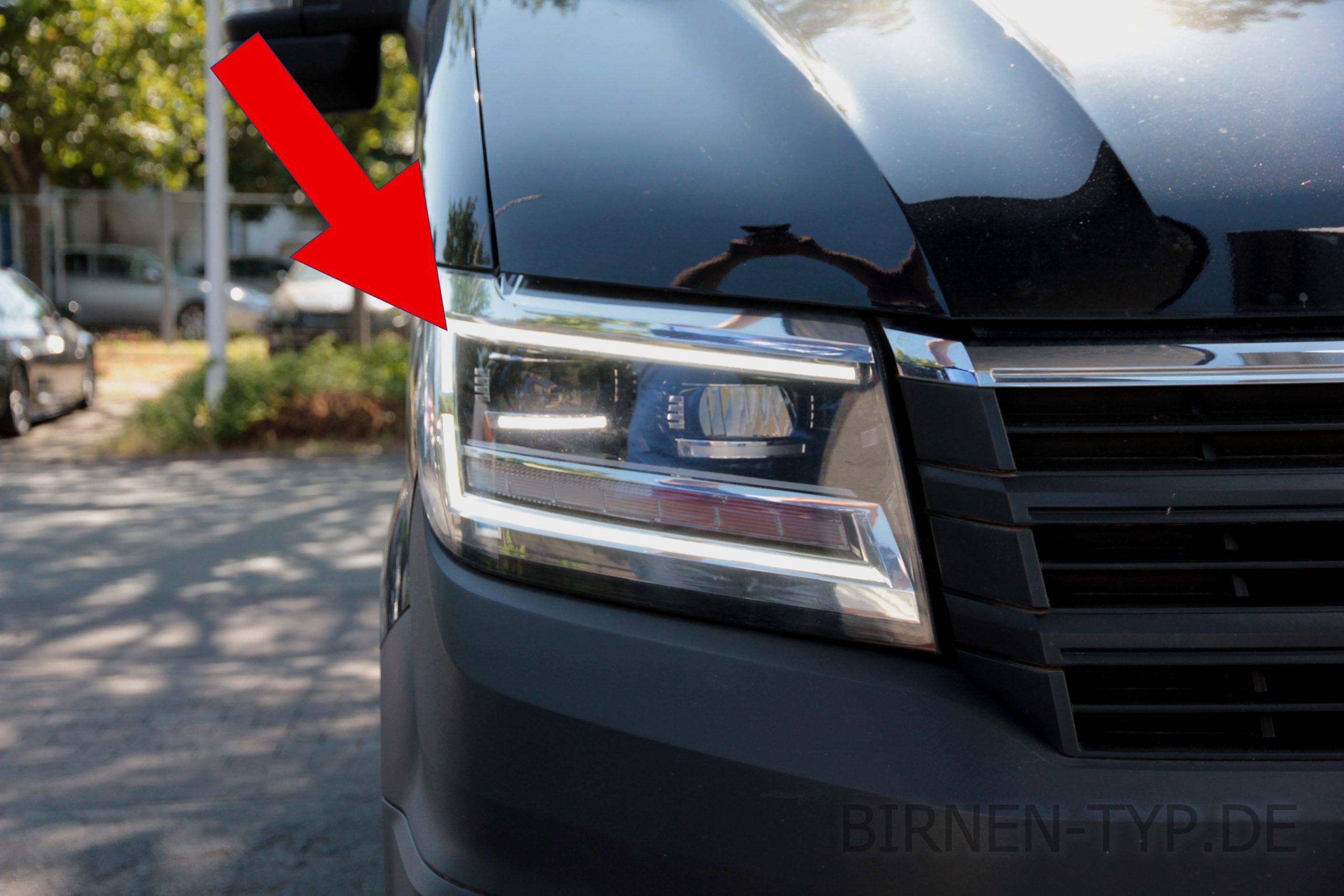 Tagfahrlicht-Birne für den LED-Front-Scheinwerfer des Volkswagen VW Grand California 1 2016 heute links bzw. rechts ist defekt Die korrekte H15 -Birne kaufen