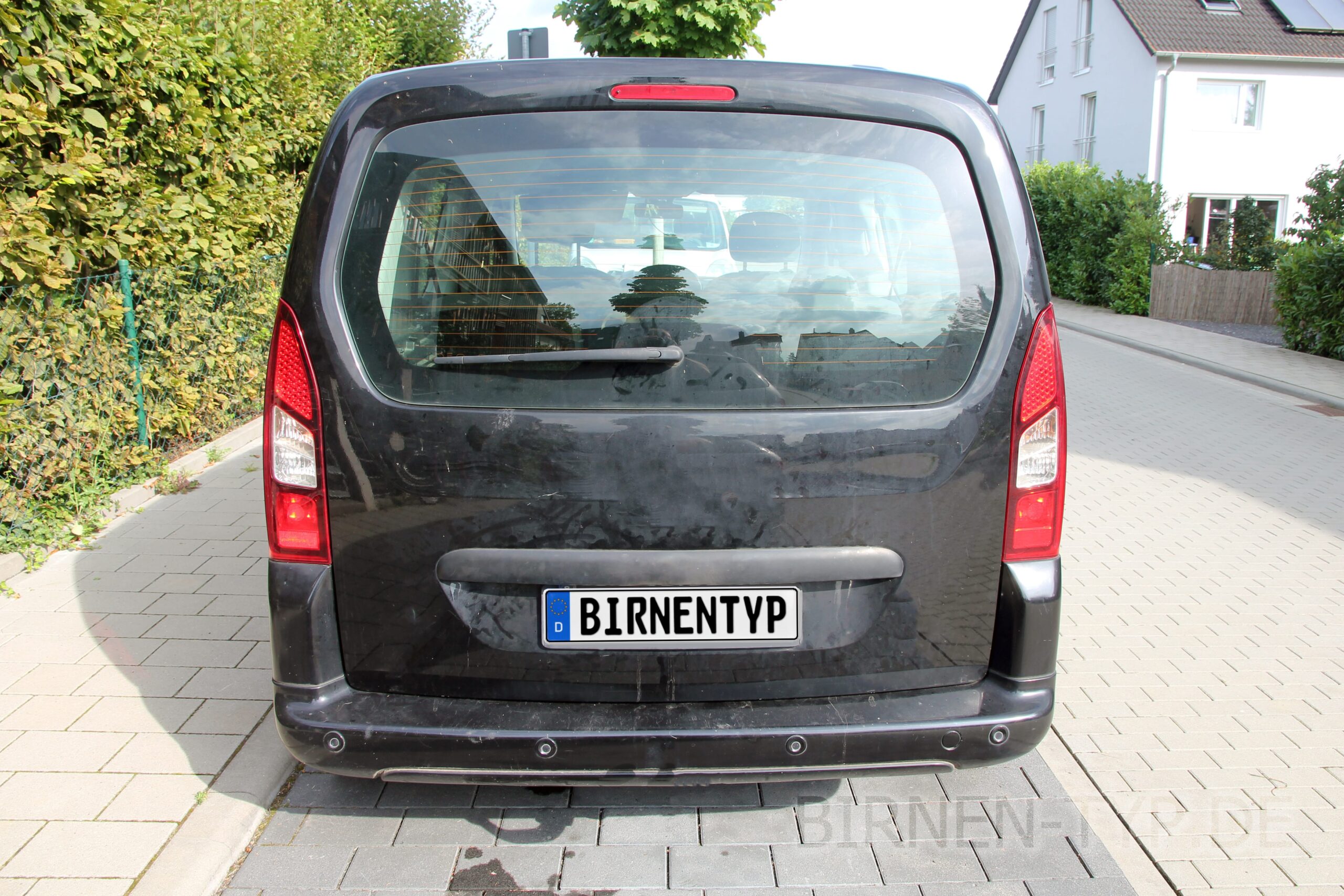 Heck-Ansicht des Citroën Berlingo 2 (Modell B9) 2008 - 2018 hinten