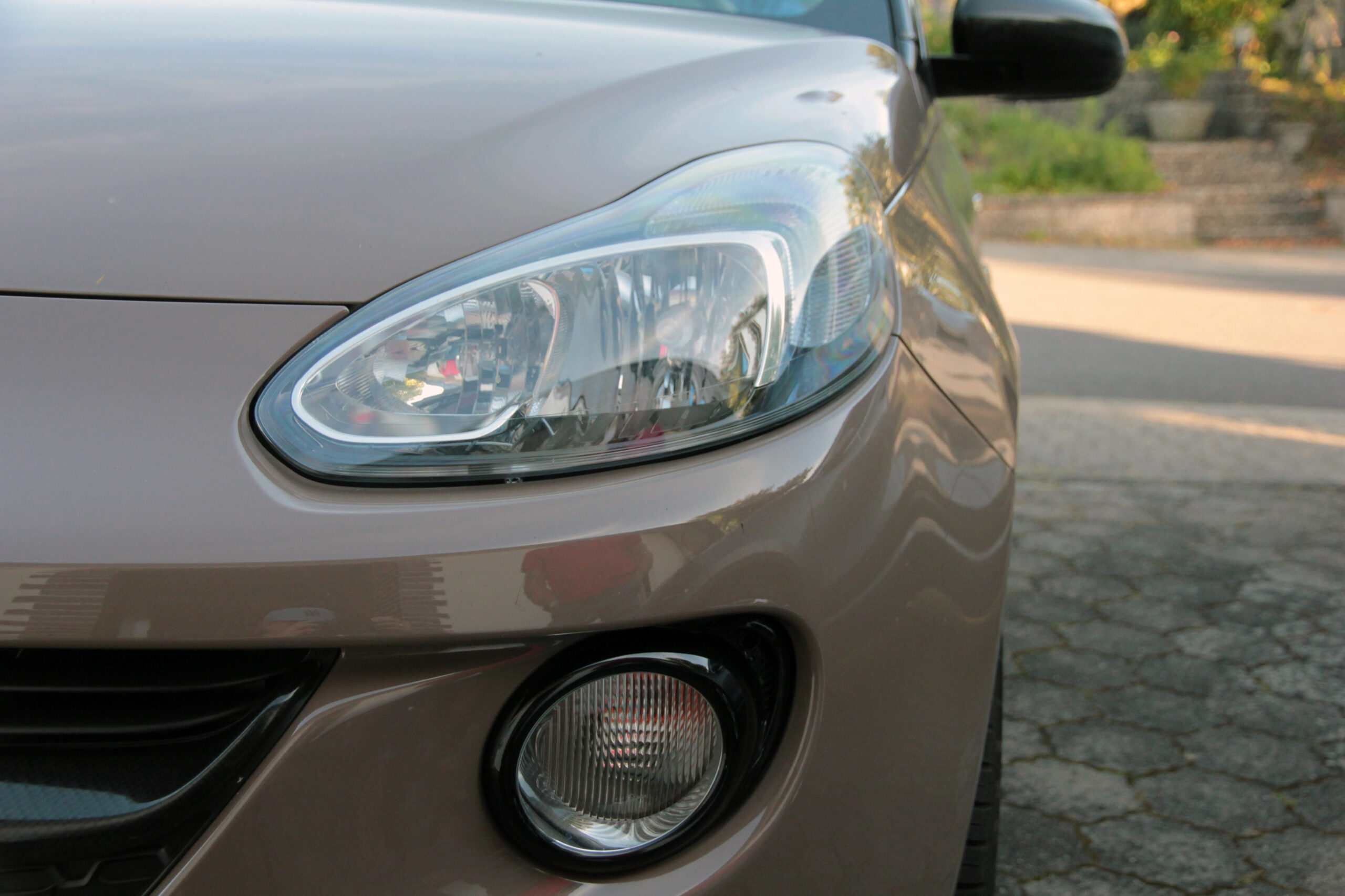 Scheinwerfer für Opel Adam M13 1.4 101 PS Benzin 74 kW 2012 - 2024 B 14 XER  ▷ AUTODOC
