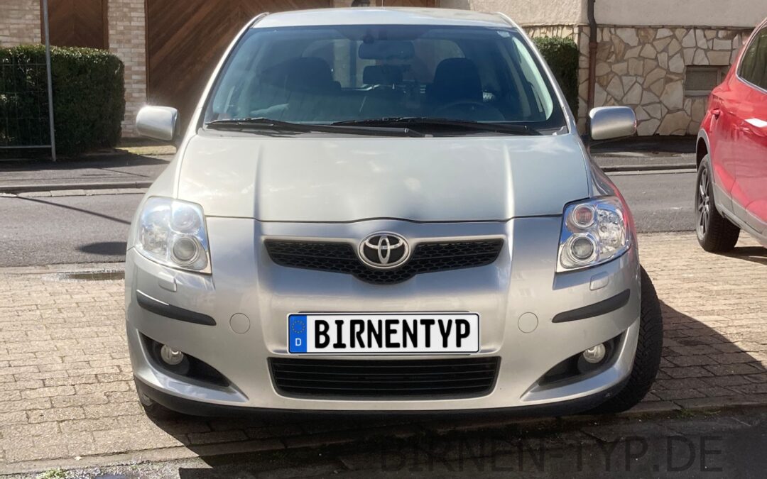 Front-Ansicht des Toyota Auris 1 Baujahr von 10-2006 bis 09-2012 vorne
