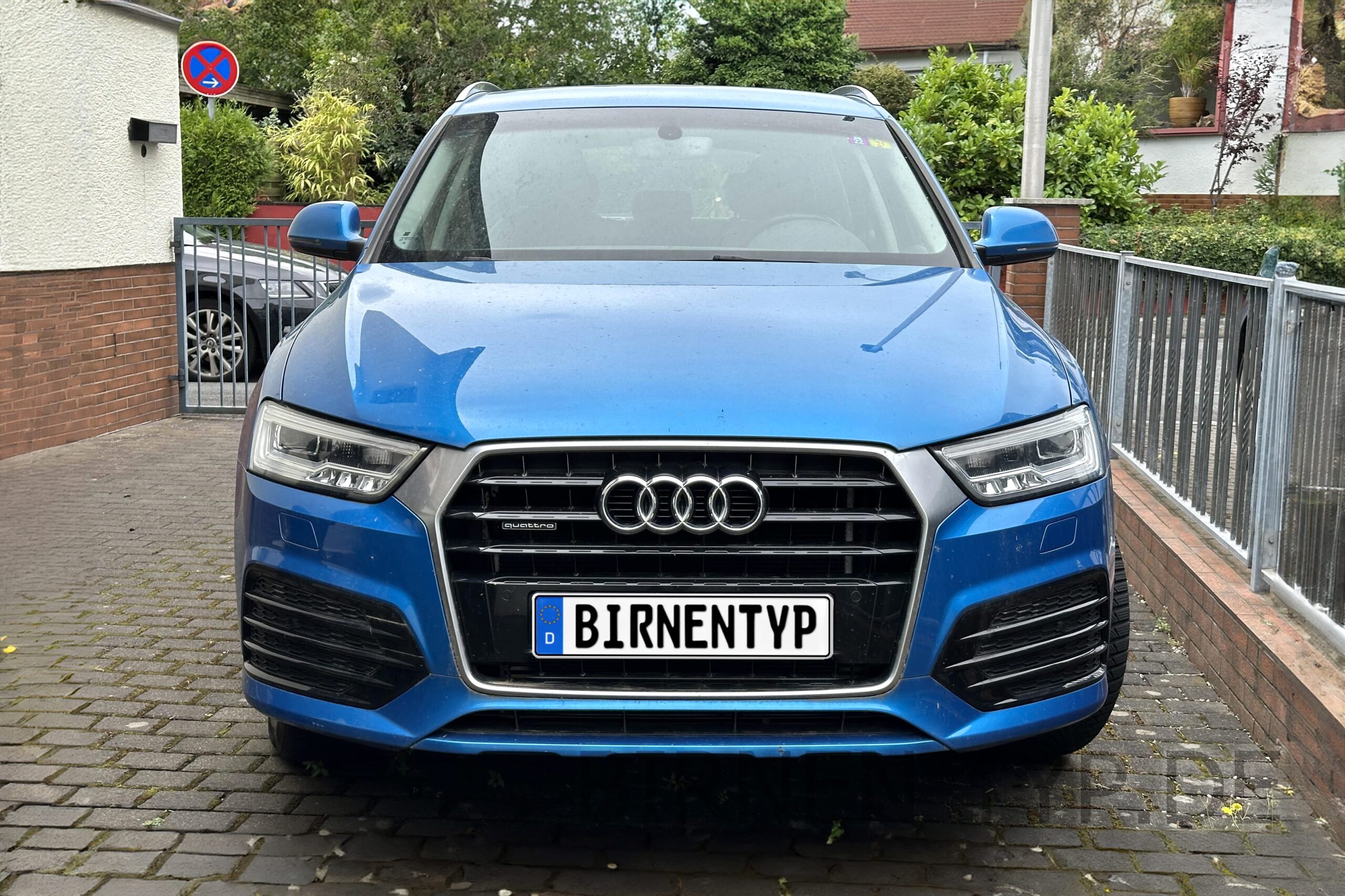 Front-Ansicht des Audi Q3 1 Baujahr von 06/2011 bis 06/2018 vorne